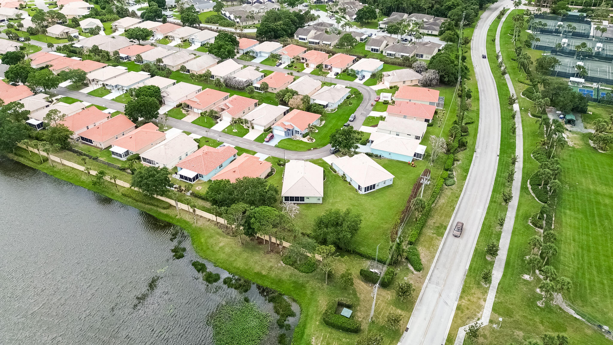 KINGS ISLE PHASE VII-B REPLAT - Residential