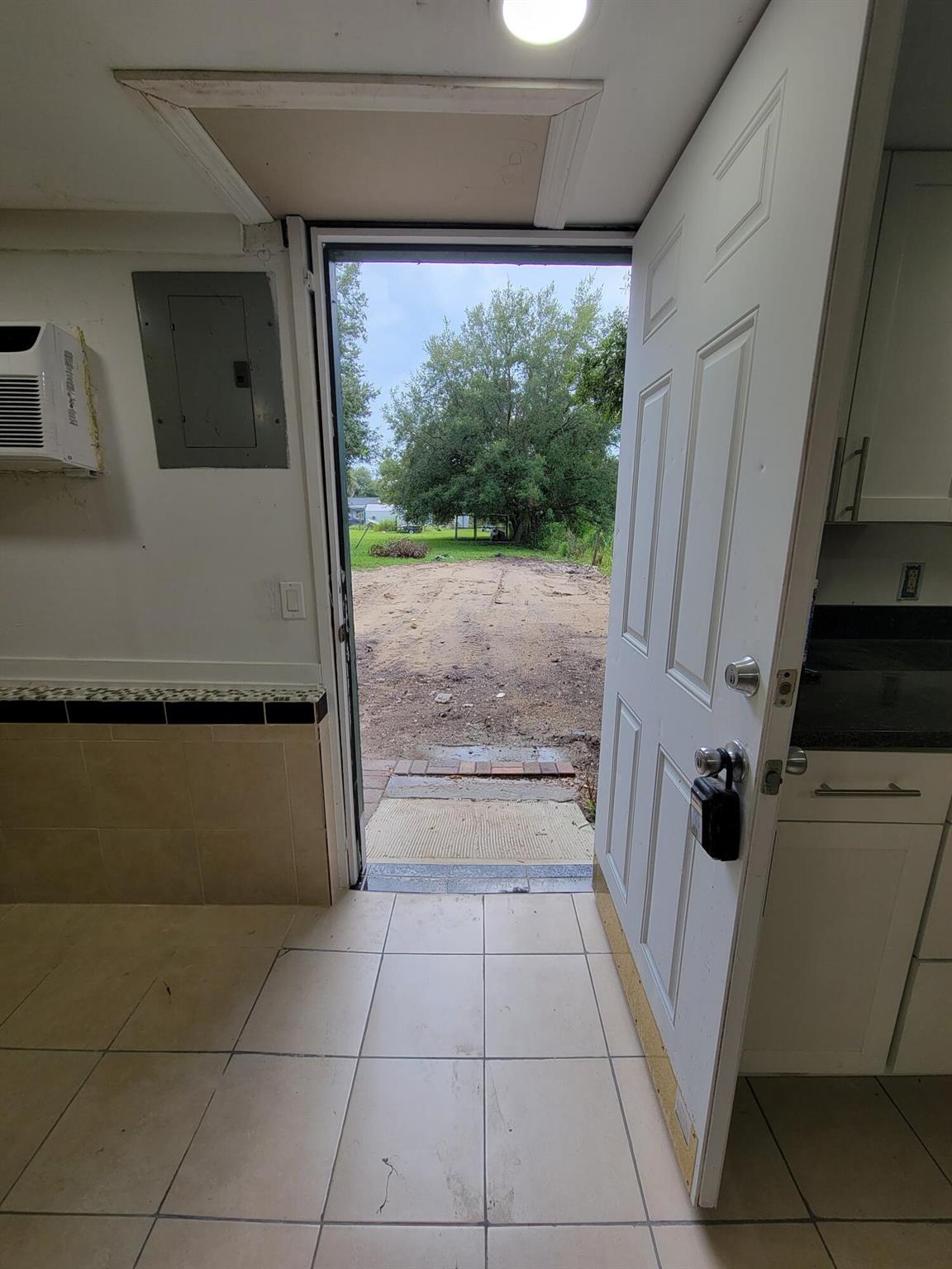 ST LUCIE - Residential Lease