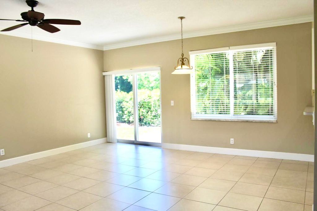 Photo of 347 Laurel Oaks Way, Jupiter, FL 33458 (MLS # R10999004)