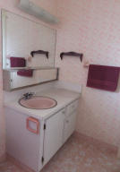 CRESTHAVEN VILLAS CONDO 24 - Residential