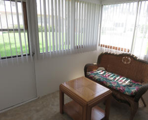 CRESTHAVEN VILLAS CONDO 24 - Residential