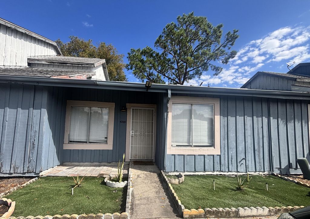 Photo of 4269 Tymberwood Lane, Orlando, FL 32839 (MLS # R11160186)