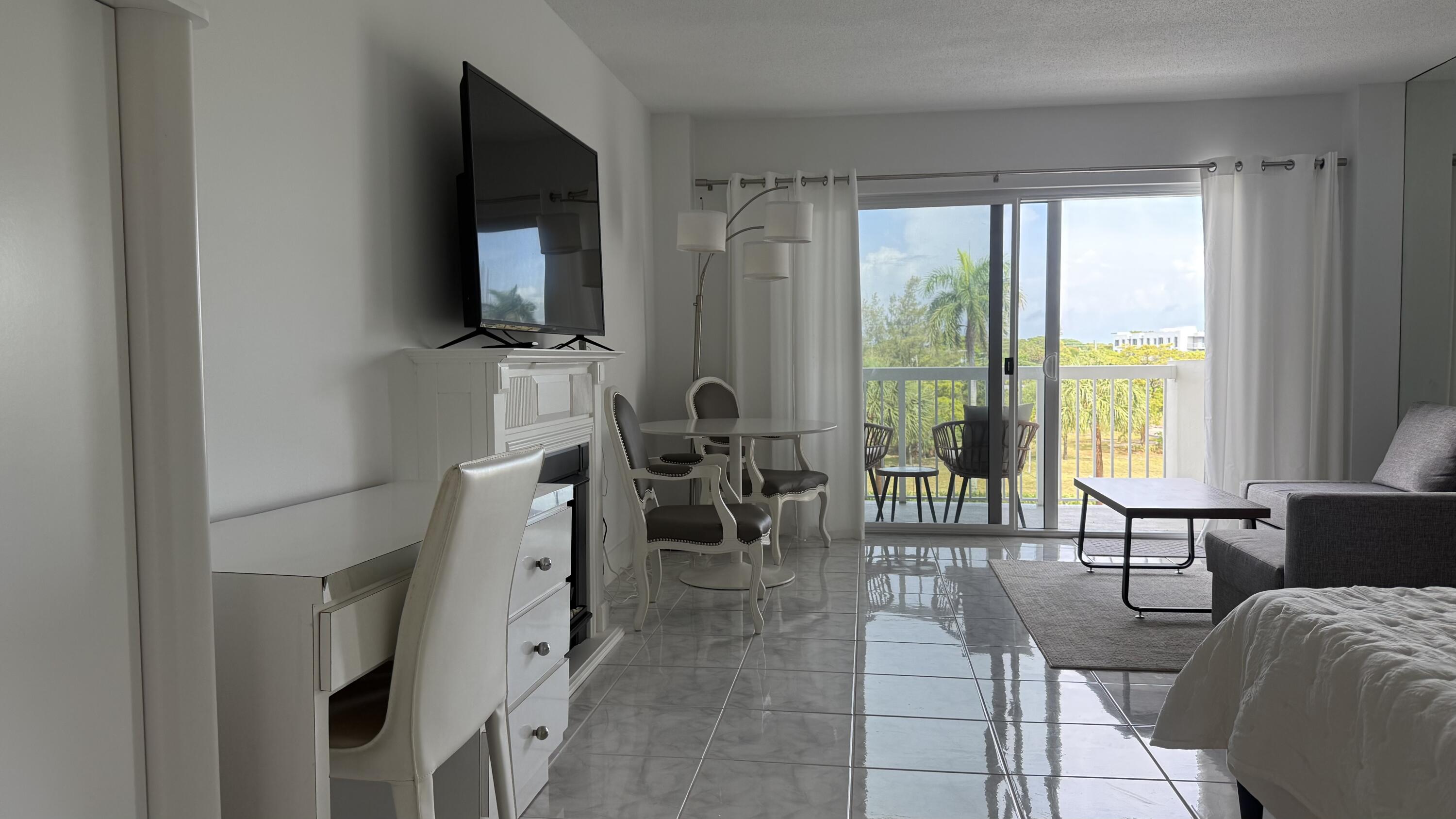 2600 N Flagler Drive 413