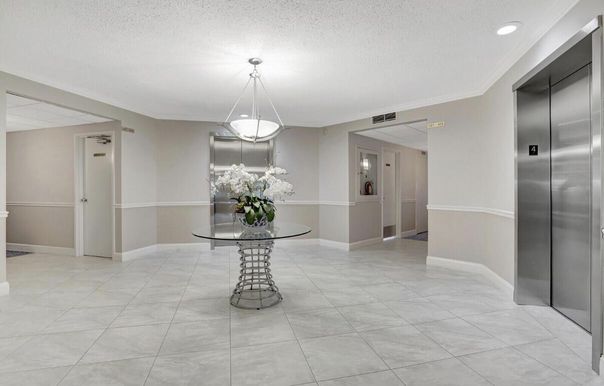 PORTOFINO CONDO PT OF LTS 15 AND 16,JARVIS PAR - Residential Lease