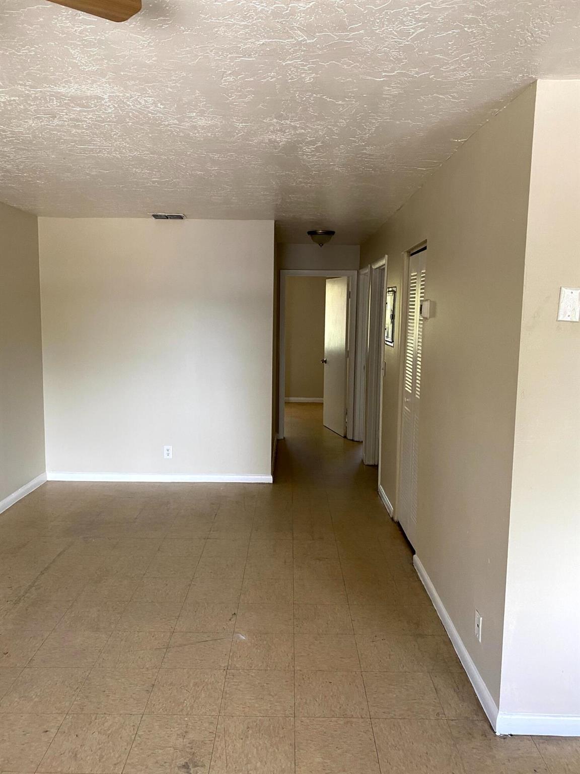 PALM BEACH NORTH IN - Residential Lease