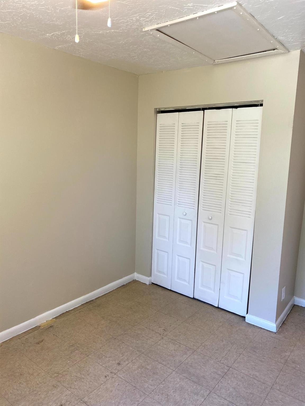 PALM BEACH NORTH IN - Residential Lease