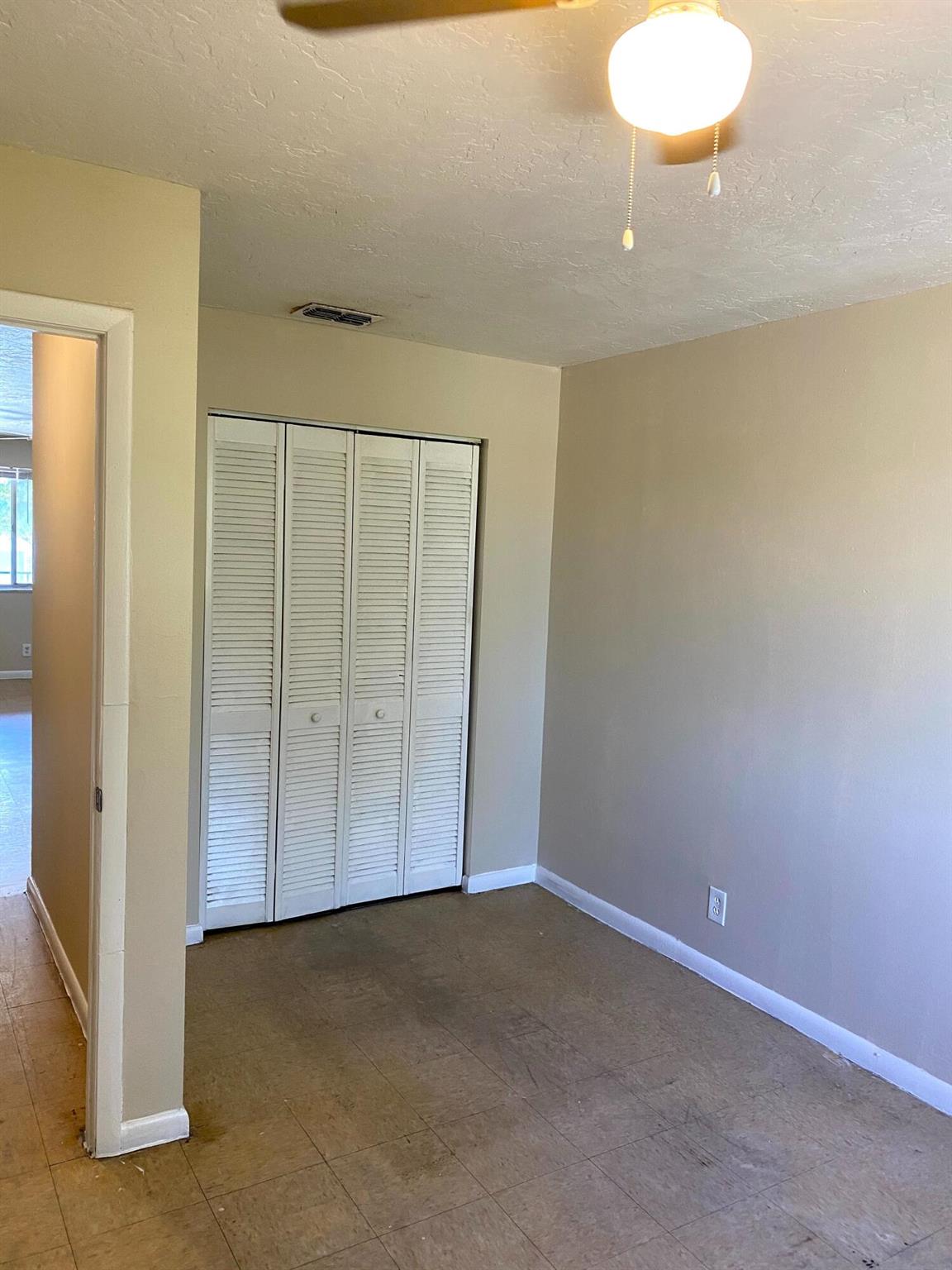 PALM BEACH NORTH IN - Residential Lease