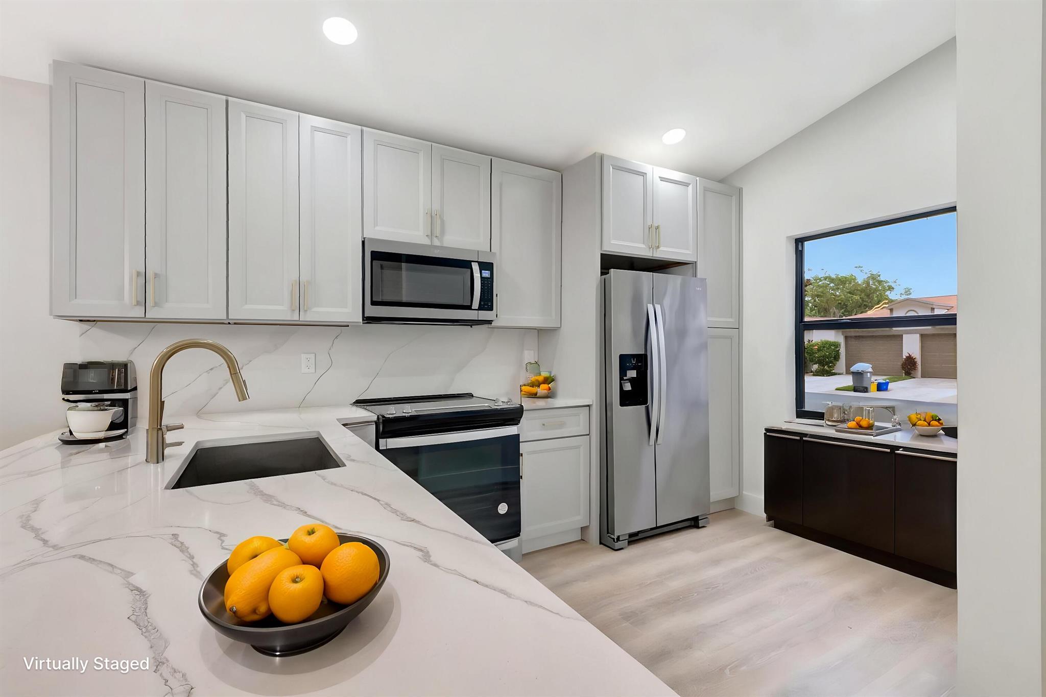 8148 Whispering Palm Drive