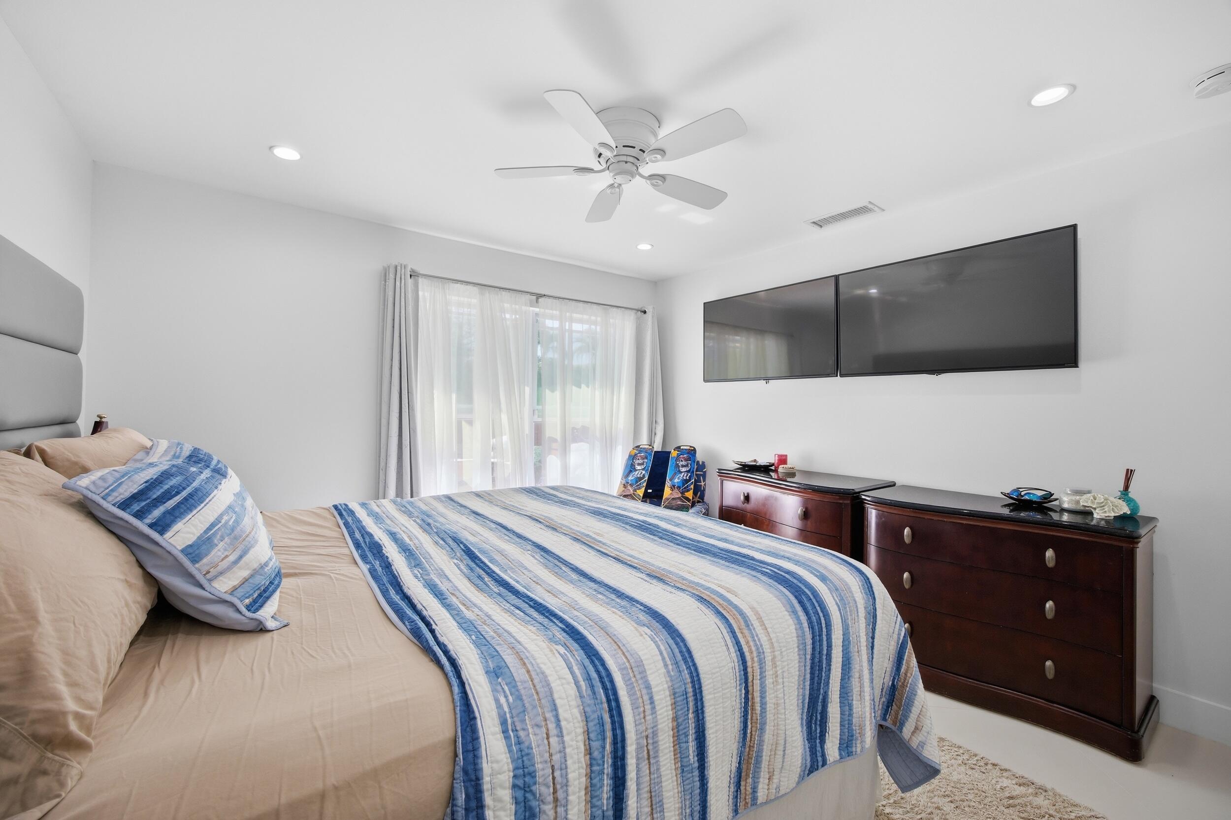 JUPITER VILLAGE PH IV - Residential