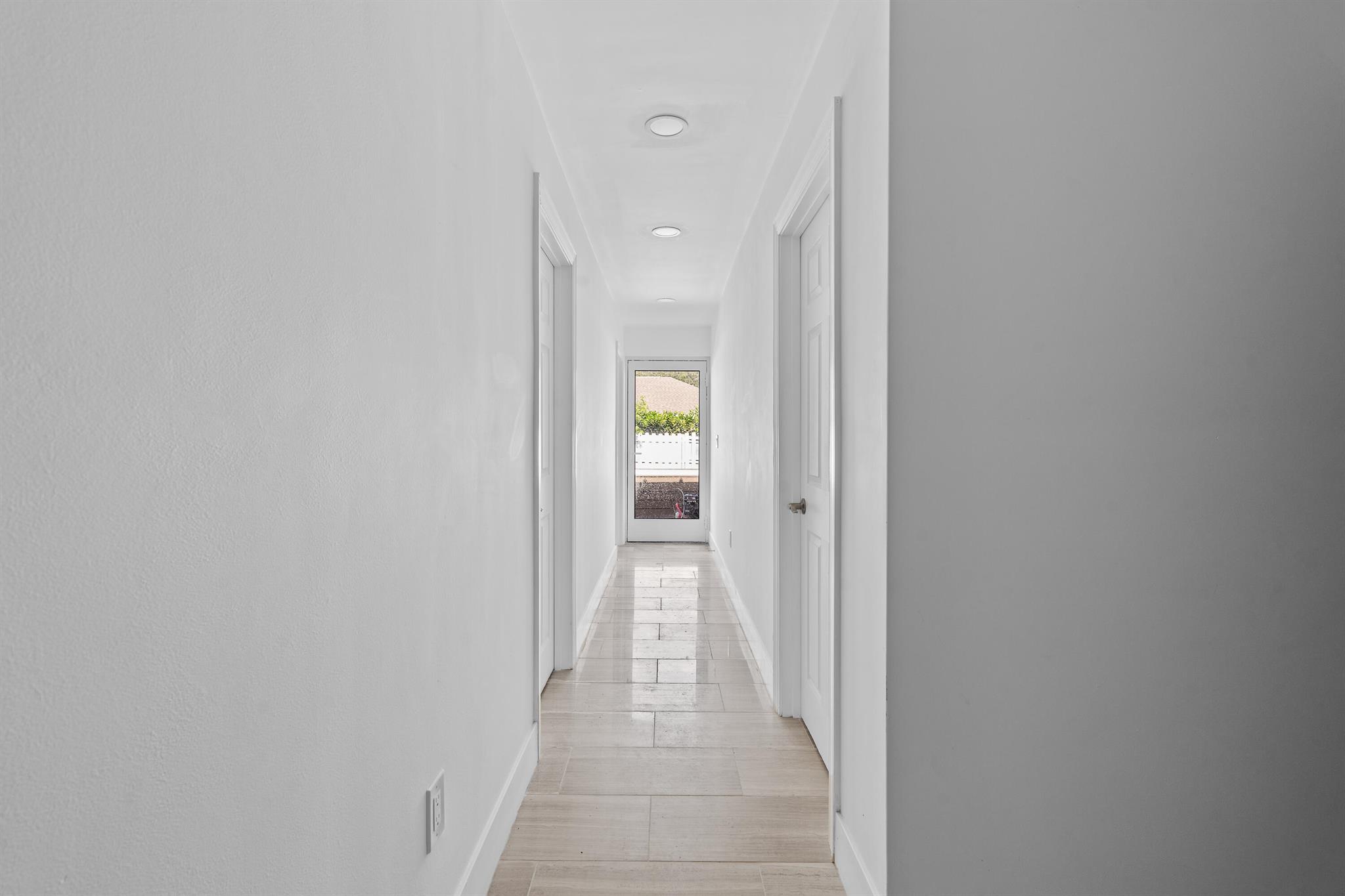 PORT ST LUCIE SECTION 30 - Residential Lease