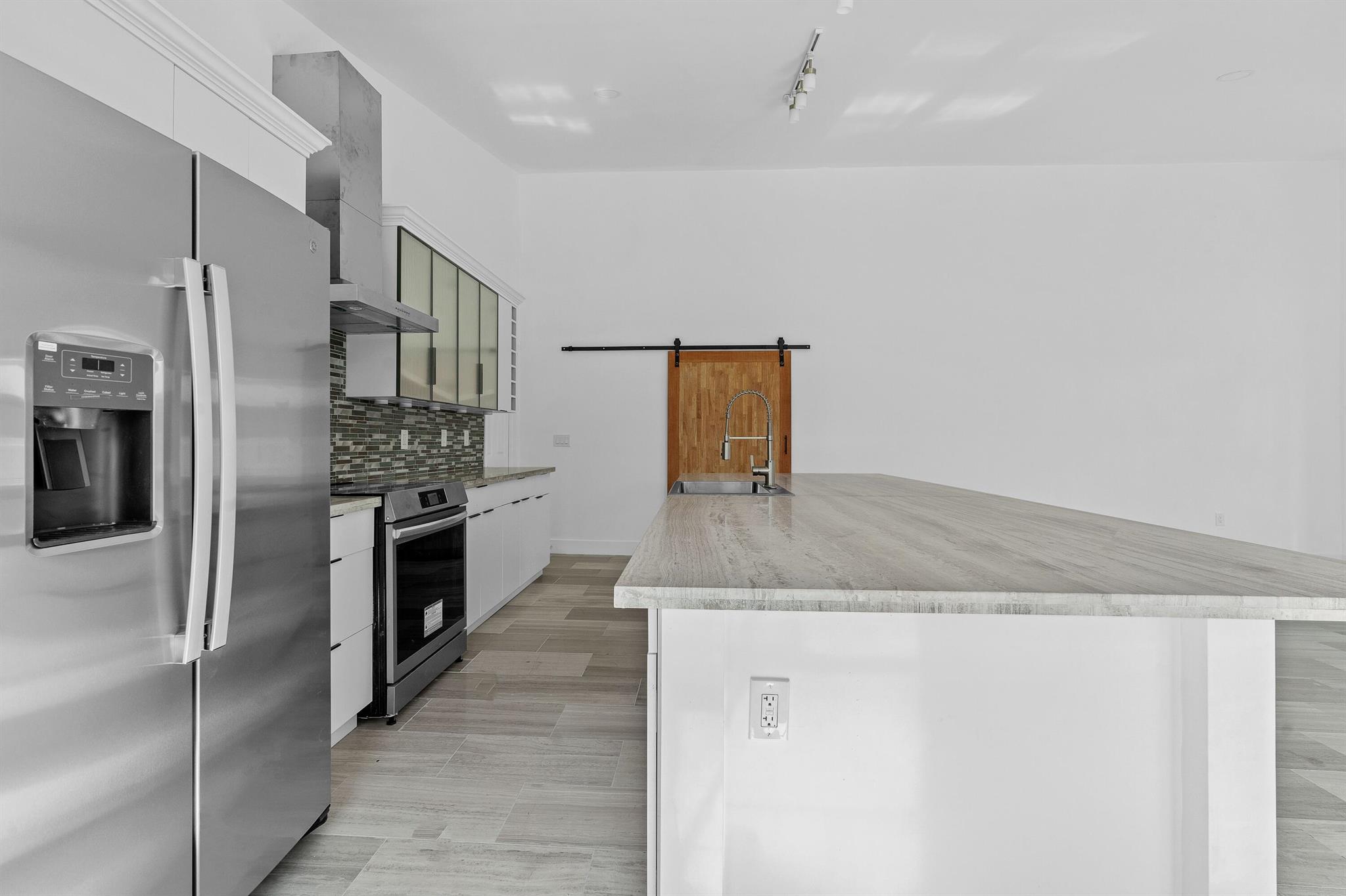 PORT ST LUCIE SECTION 30 - Residential Lease