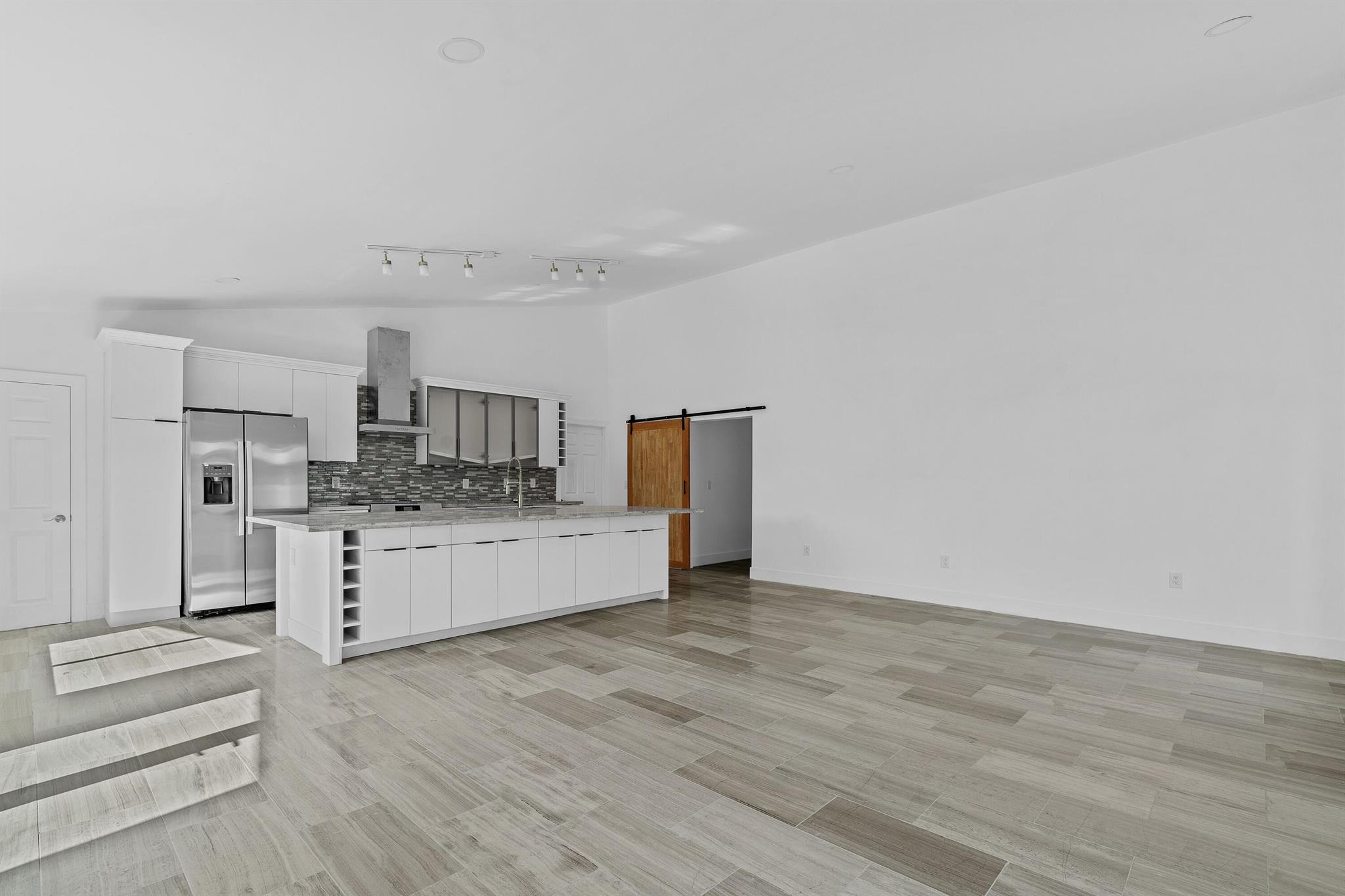 PORT ST LUCIE SECTION 30 - Residential Lease