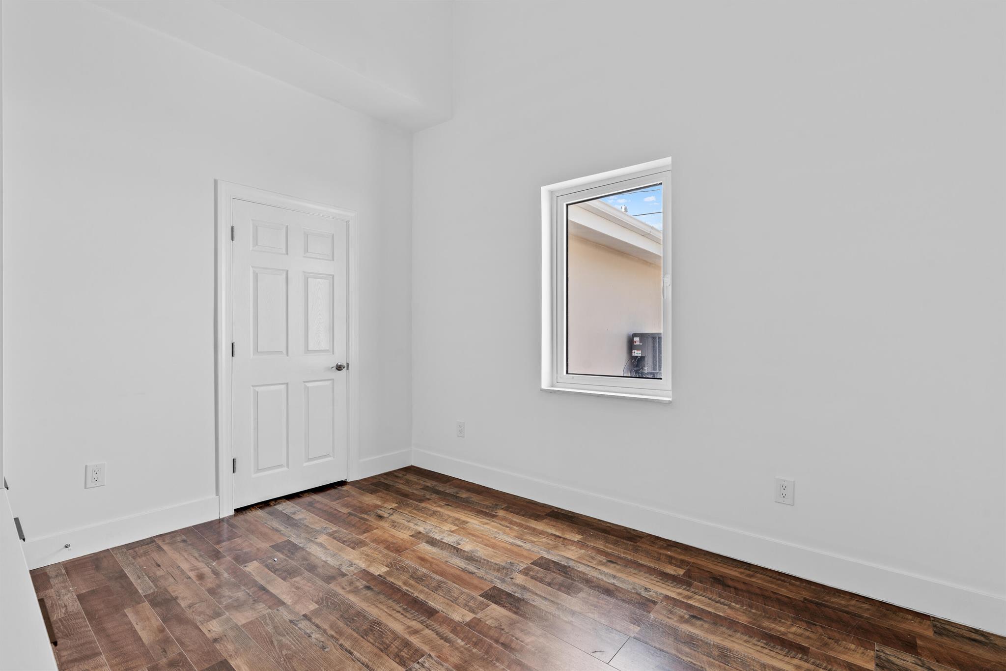 PORT ST LUCIE SECTION 30 - Residential Lease
