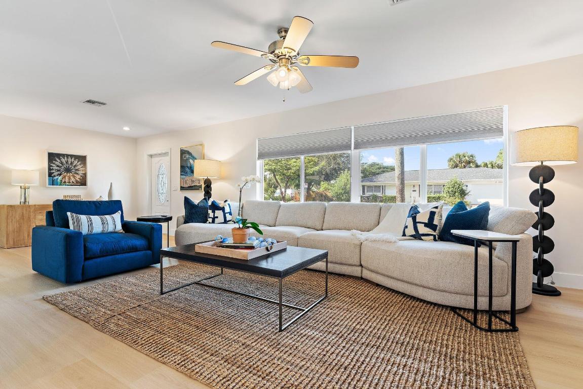 WORTH COURT WPB 1ST ADD IN - Residential Lease