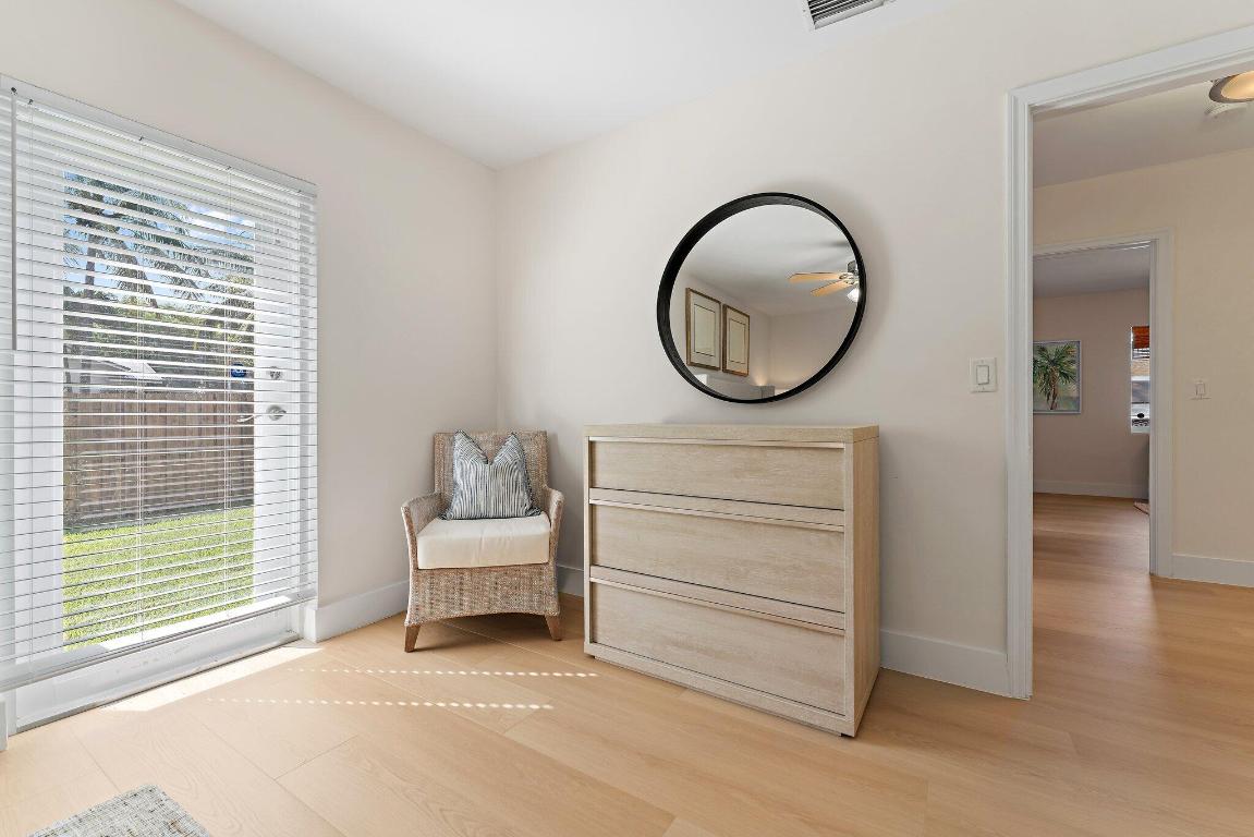 WORTH COURT WPB 1ST ADD IN - Residential Lease