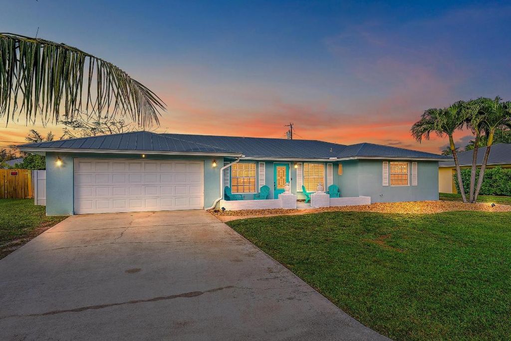 Photo of 379 Franklin Road, Tequesta, FL 33469 (MLS # R10949701)