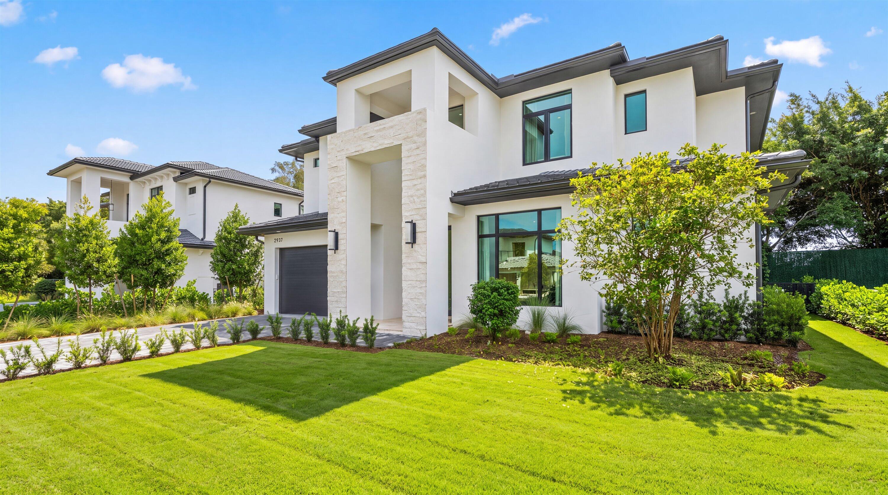2951 BLUE CYPRESS Circle