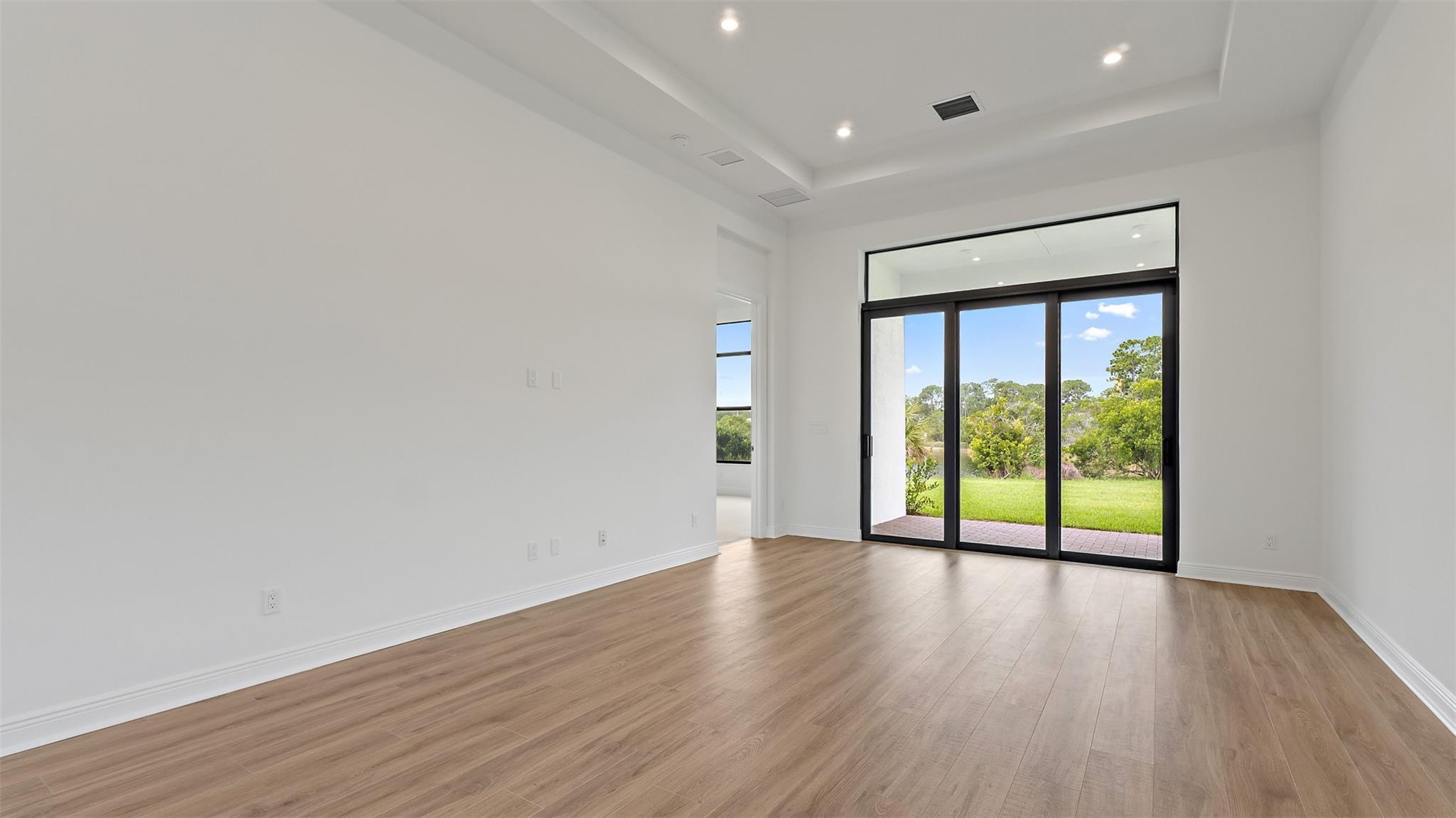 KH RIVELLA LLC - Residential