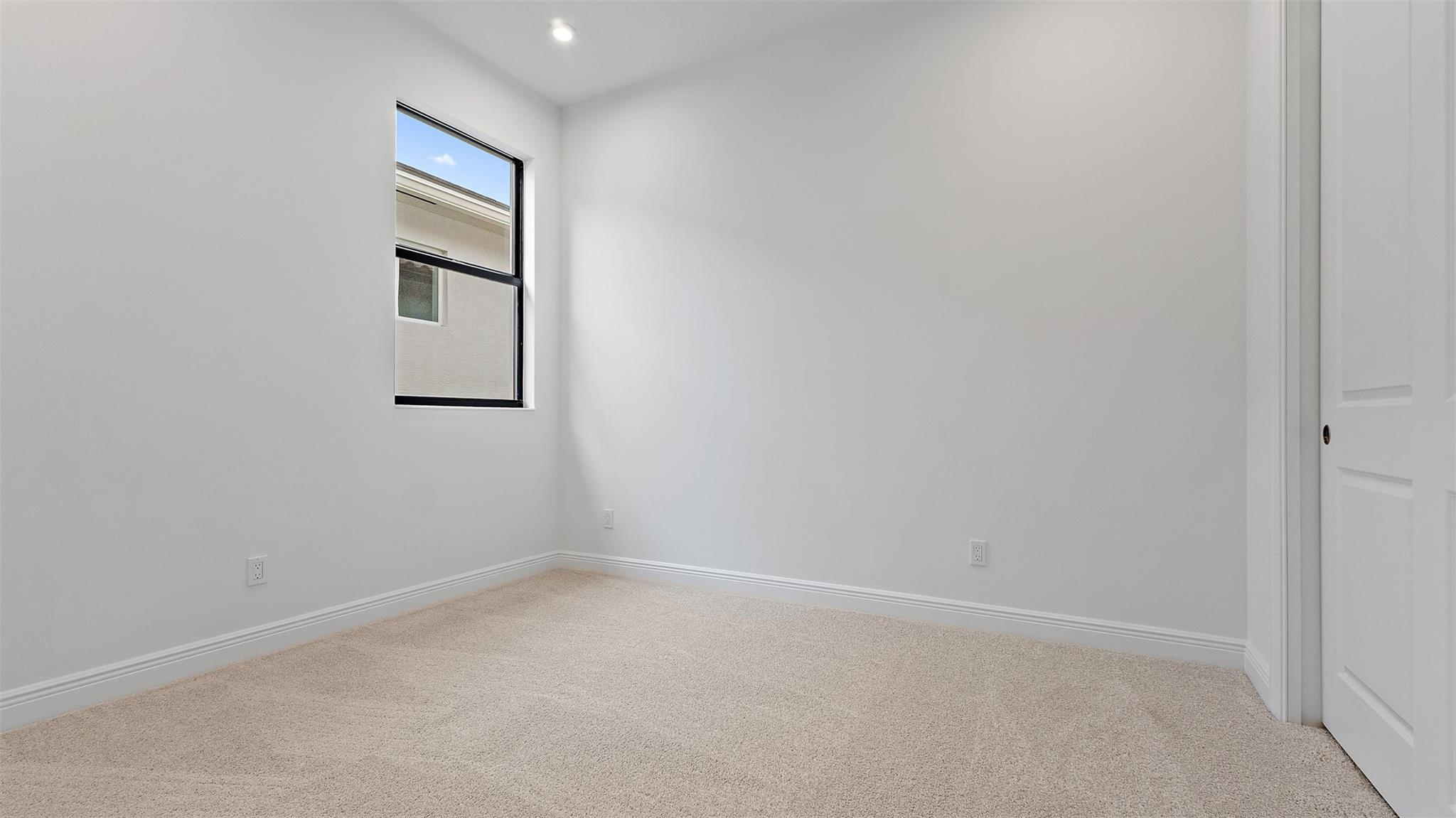 KH RIVELLA LLC - Residential