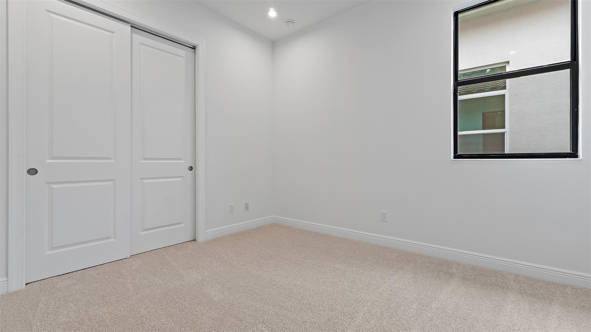 KH RIVELLA LLC - Residential