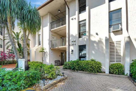 6451 N University Drive Unit 122, Tamarac, FL 33321 - MLS#: R11070652