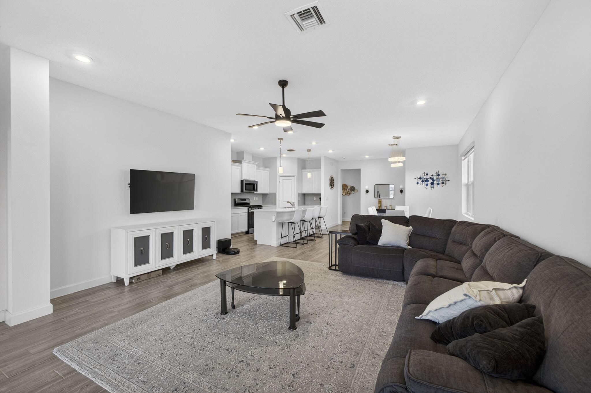 ARDEN PUD POD I NORTH - Residential Lease