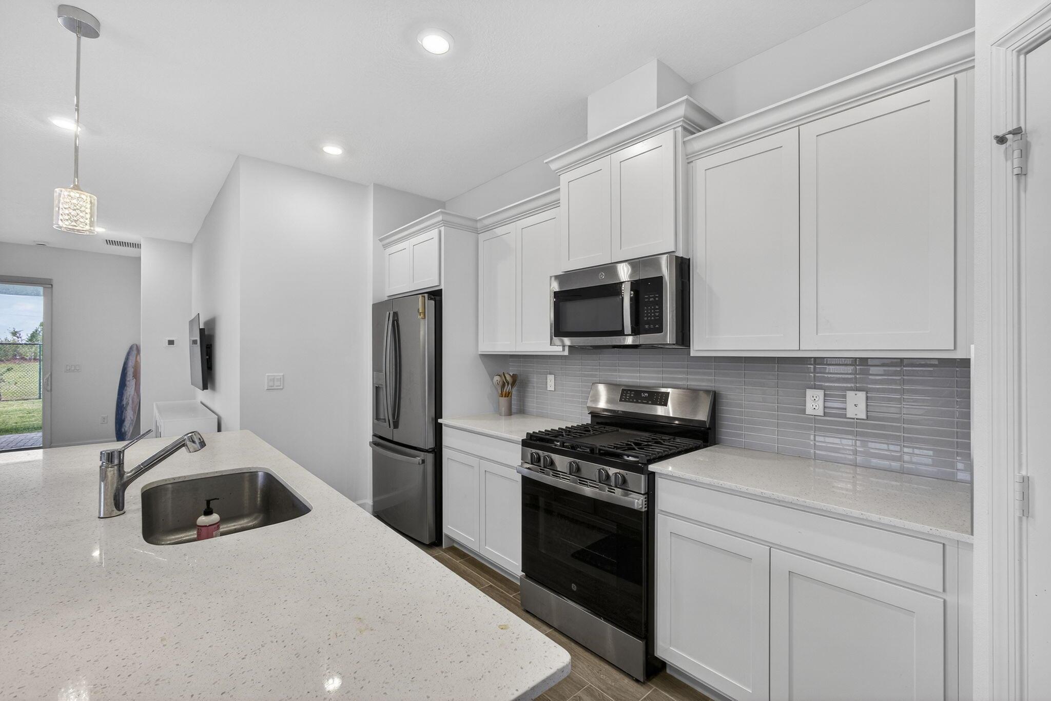 ARDEN PUD POD I NORTH - Residential Lease