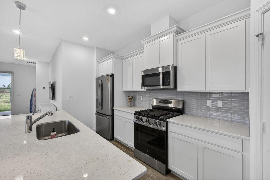 ARDEN PUD POD I NORTH - Residential Lease