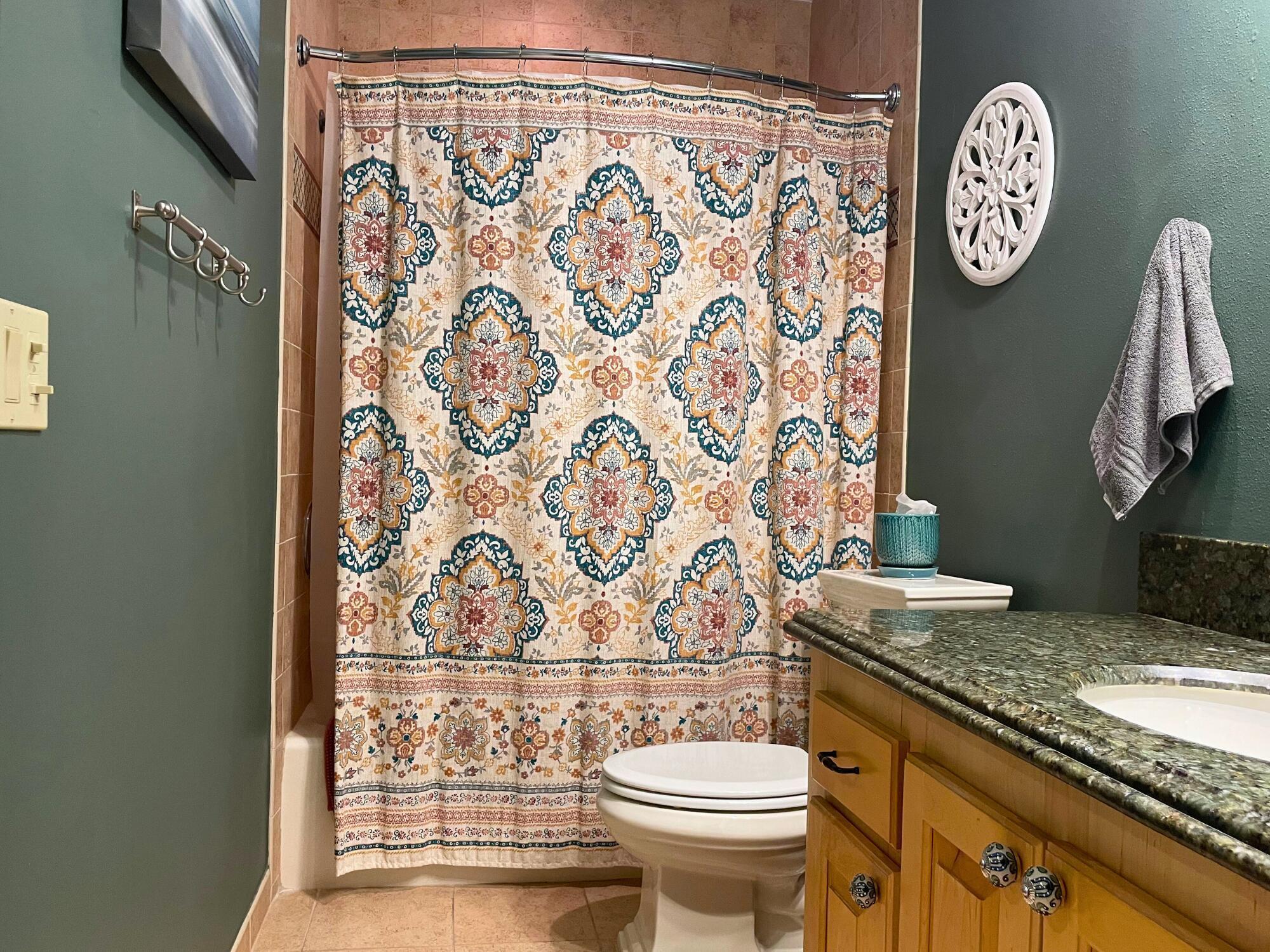 PINE POINT VILLAS CONDO - Residential Lease