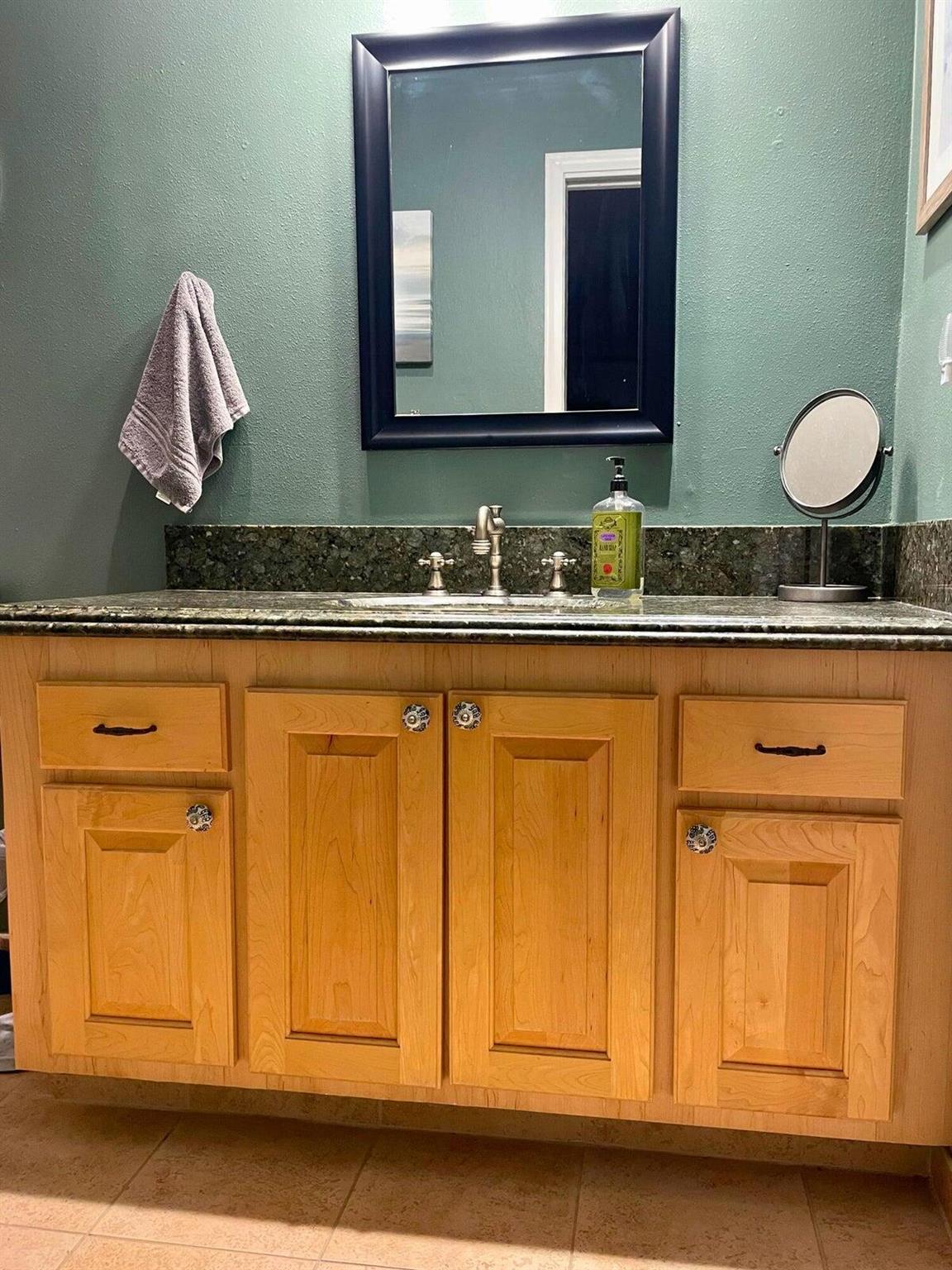 PINE POINT VILLAS CONDO - Residential Lease