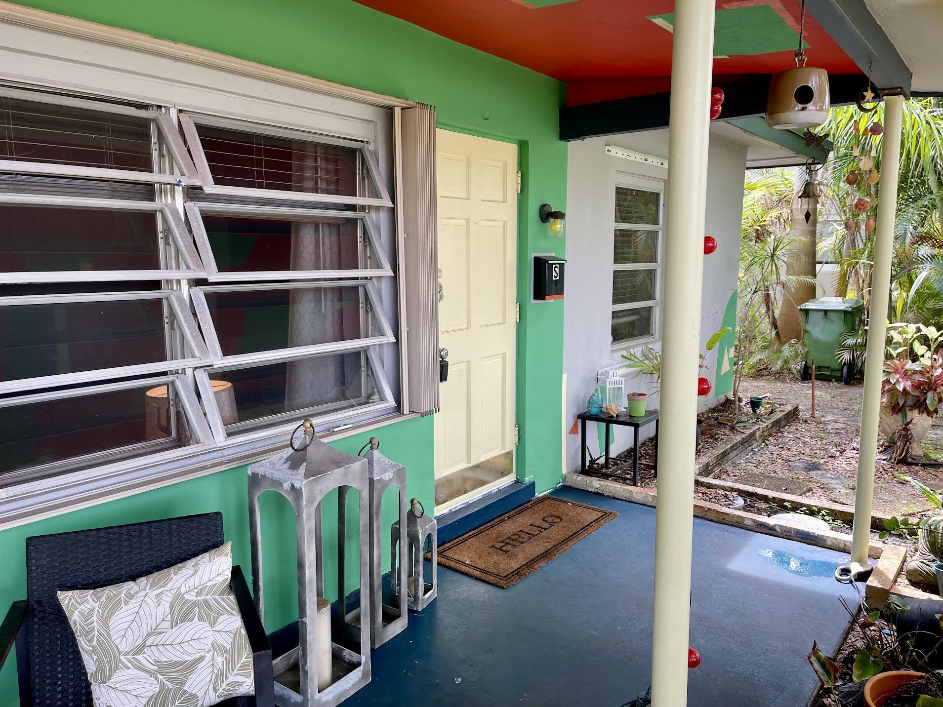 2204 NW 3rd Avenue 2