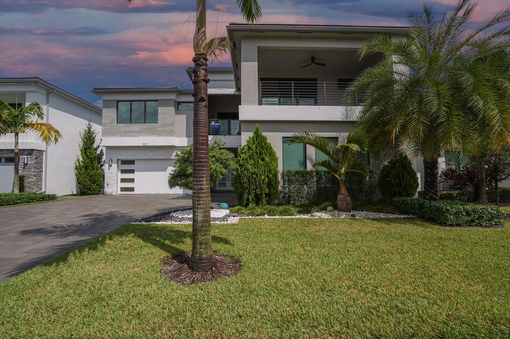 Photo of 8611 Dearborn River Way, Boca Raton, FL 33496 (MLS # R11129110)