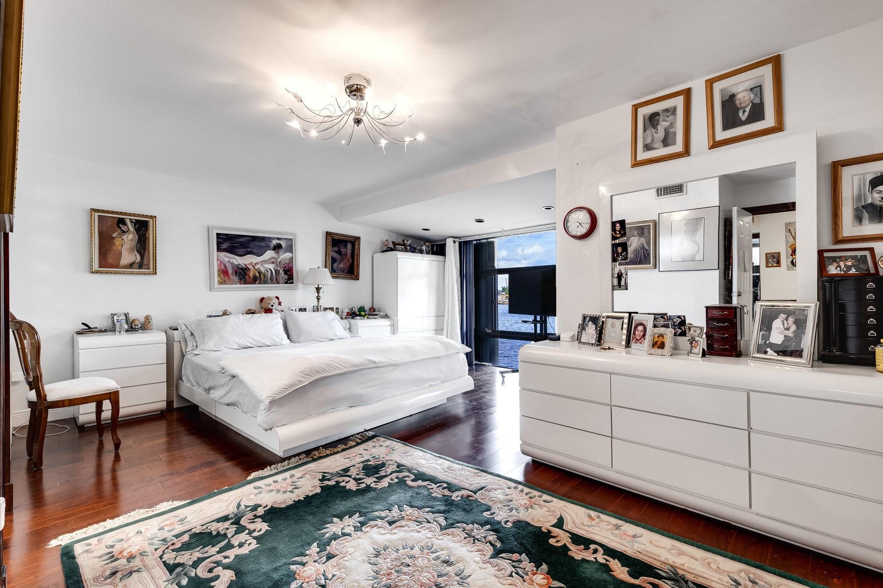 Leeward Point Condo - Residential