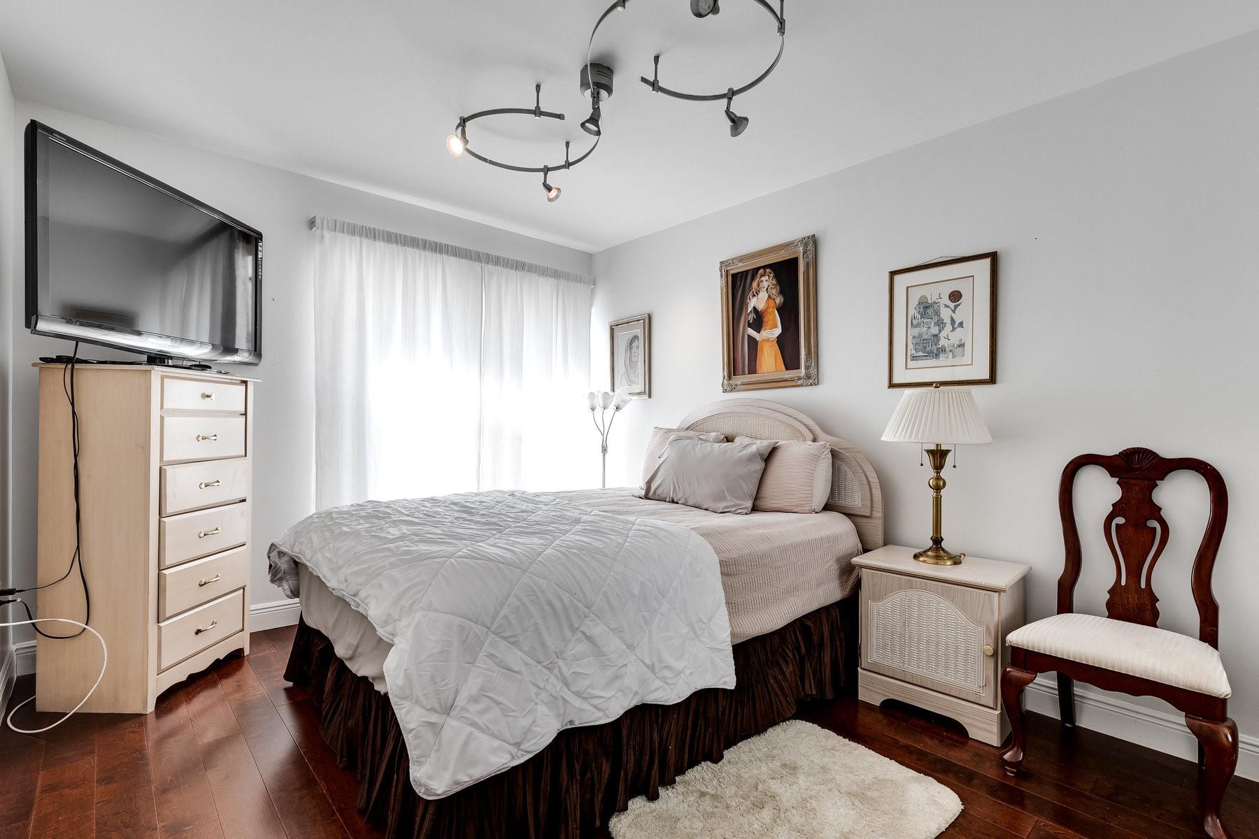 Leeward Point Condo - Residential