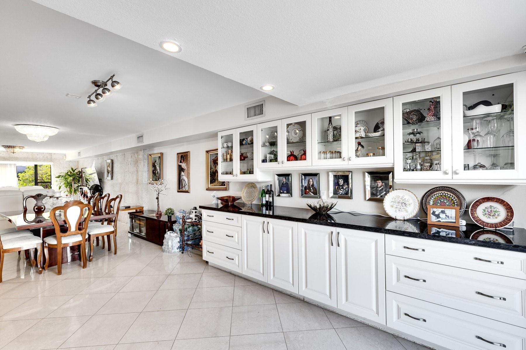 Leeward Point Condo - Residential