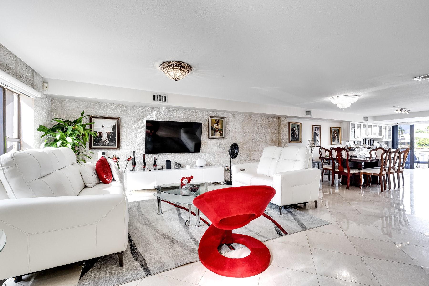 Leeward Point Condo - Residential