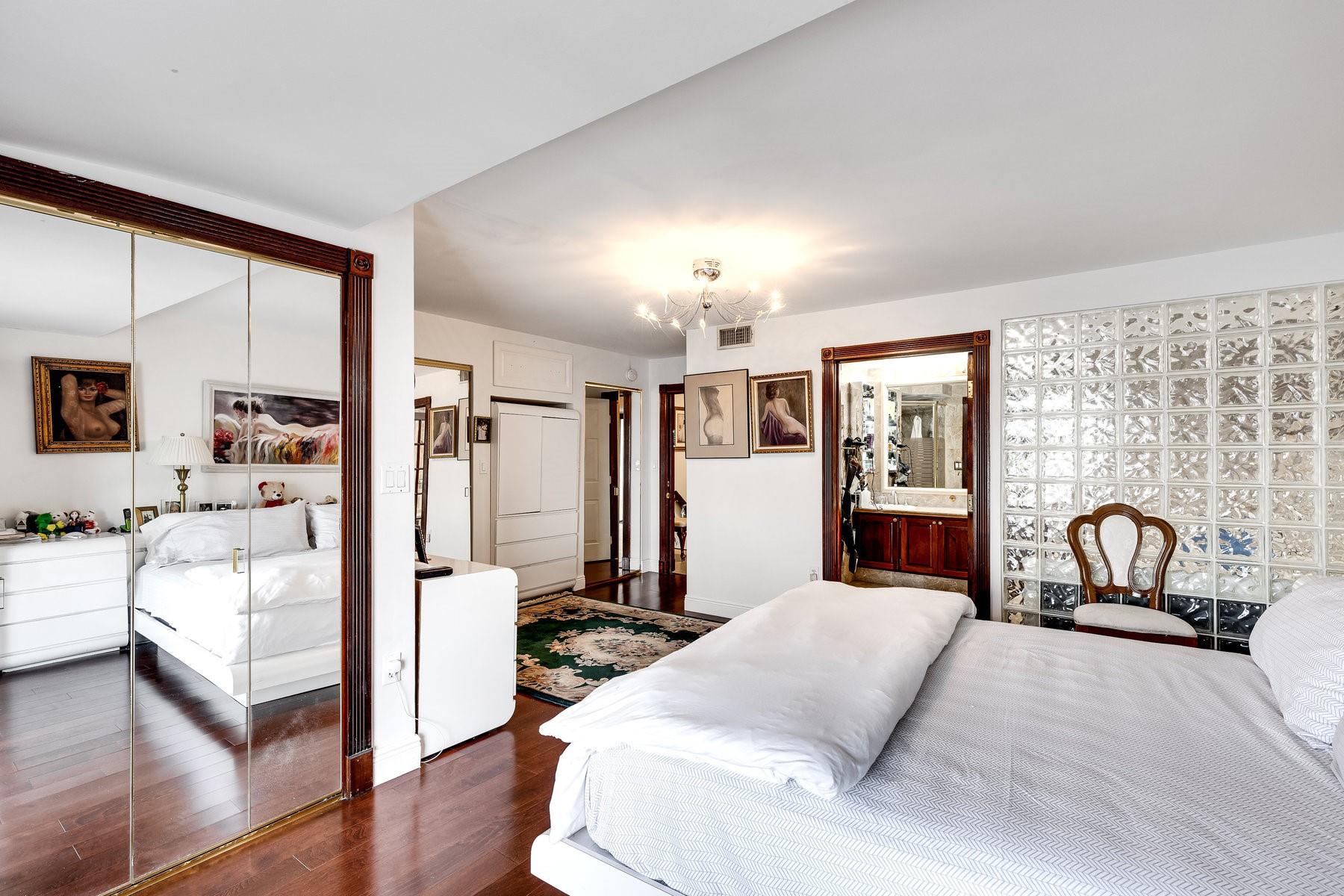 Leeward Point Condo - Residential