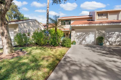 Photo of 1600 SW Crossings Circle #1600, Palm City, FL 34990 (MLS # F10537936)