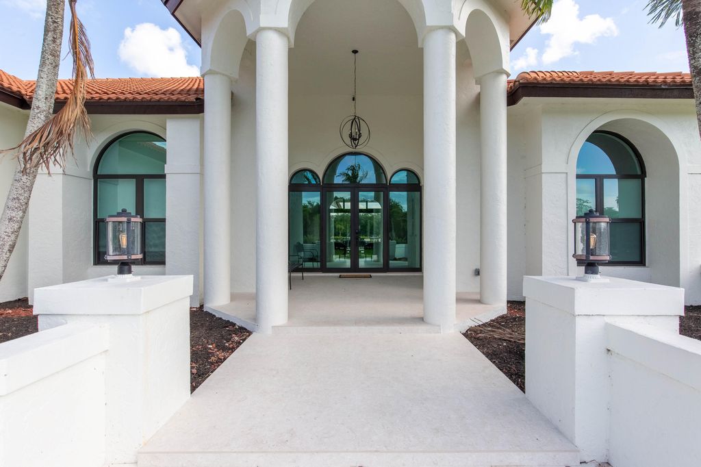 Photo of 14367 Belmont Trace, Wellington, FL 33414 (MLS # B26024024)