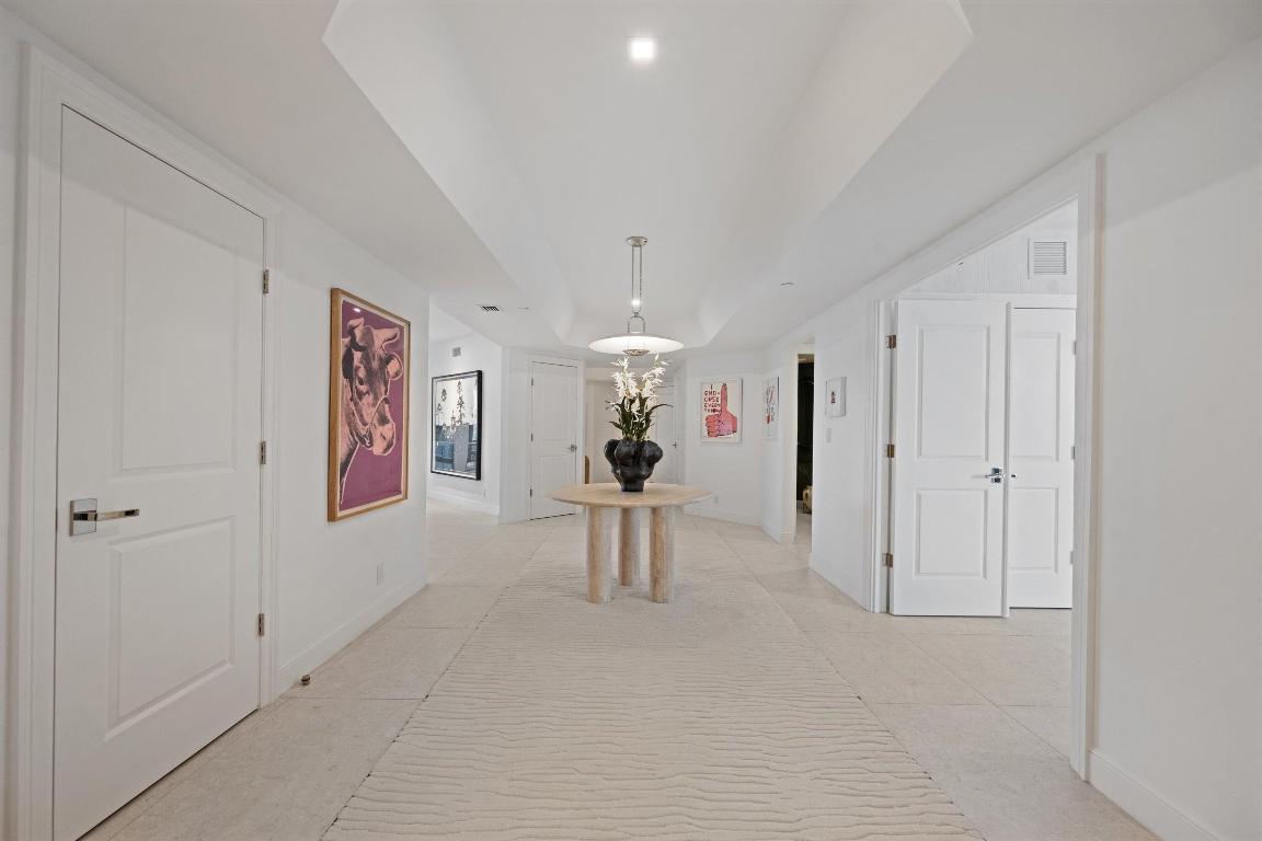 TWENTY SEVEN SEVENTY SOUTH OCEAN BOULEVARD COND DE - Residential