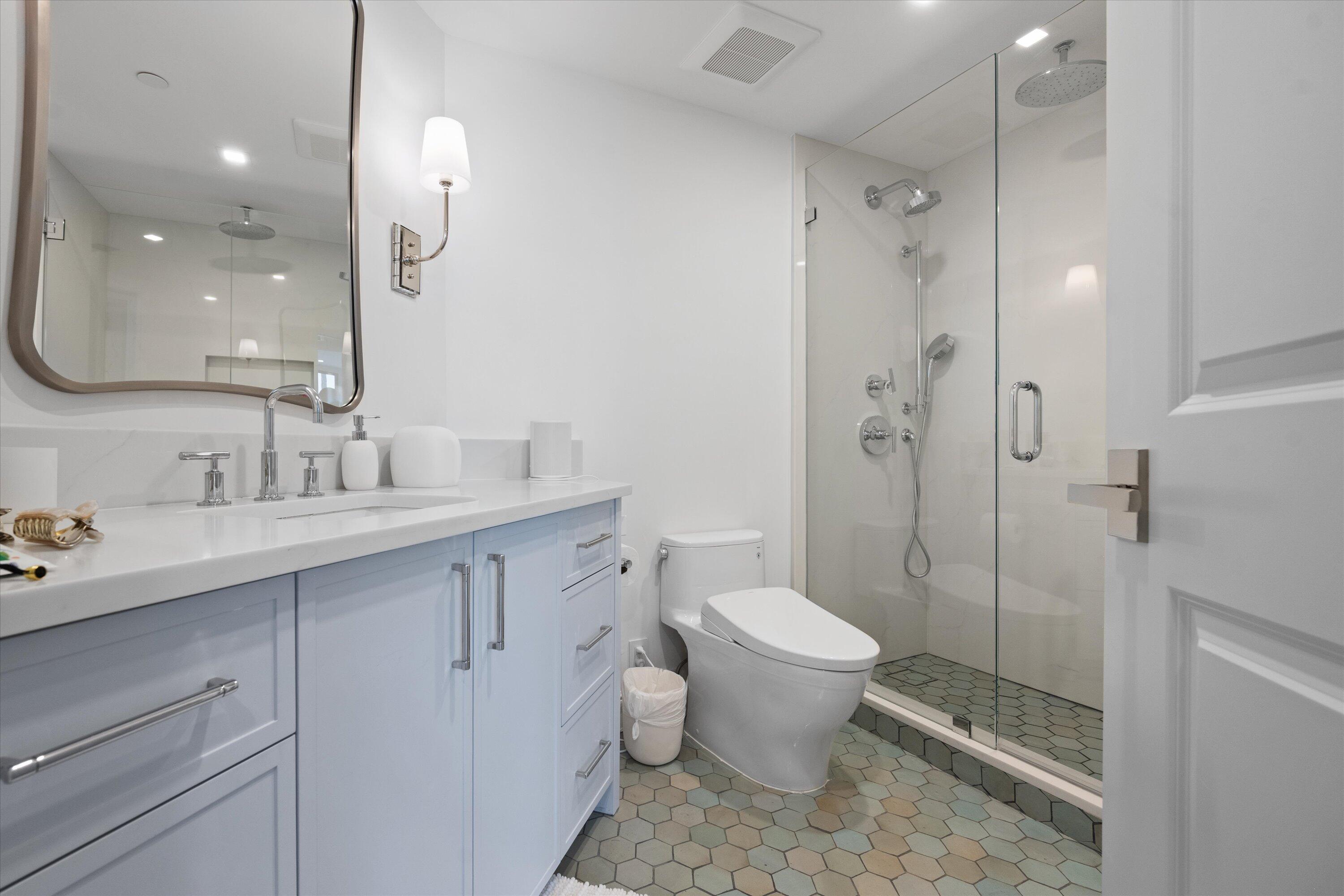 TWENTY SEVEN SEVENTY SOUTH OCEAN BOULEVARD COND DE - Residential