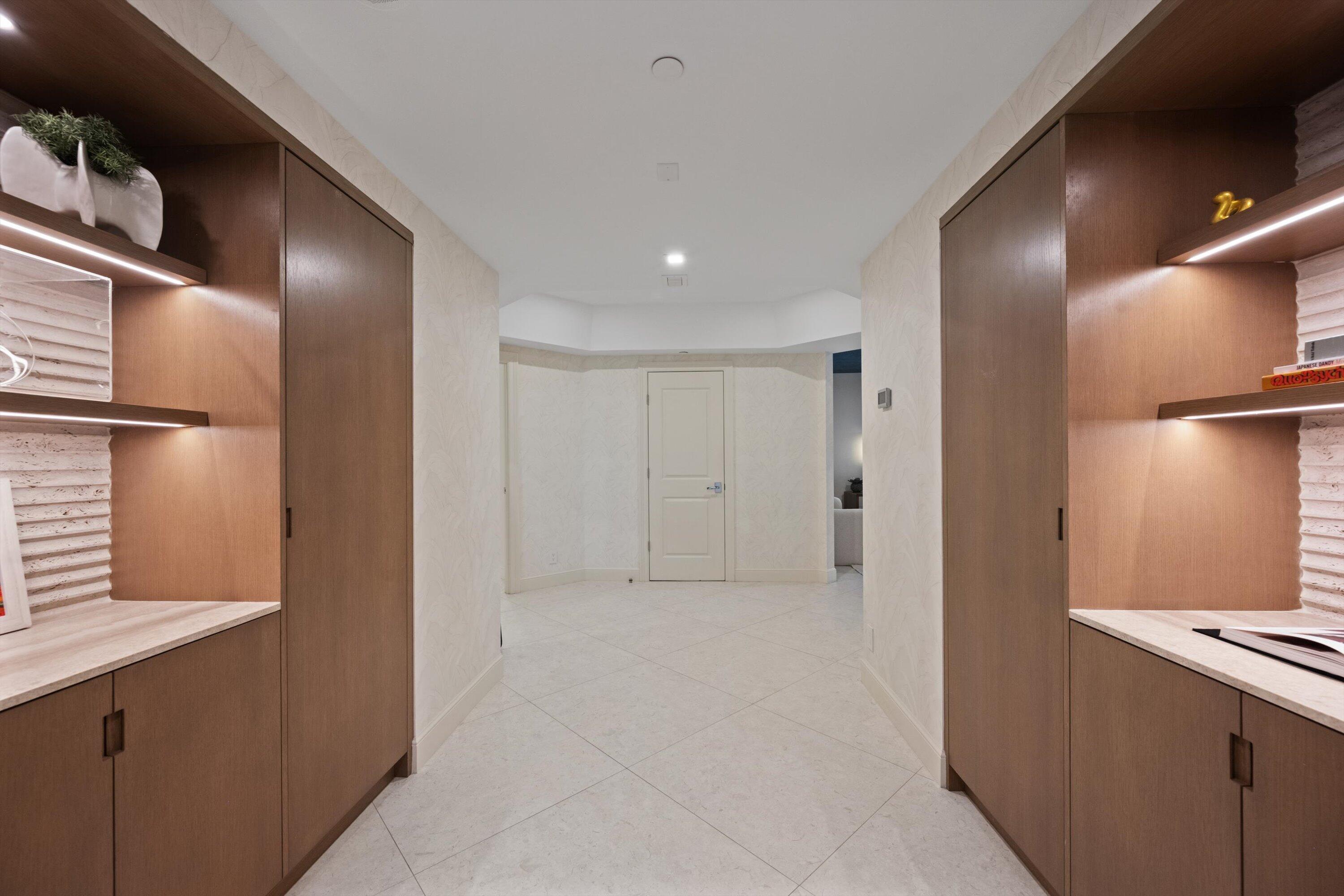 TWENTY SEVEN SEVENTY SOUTH OCEAN BOULEVARD COND DE - Residential