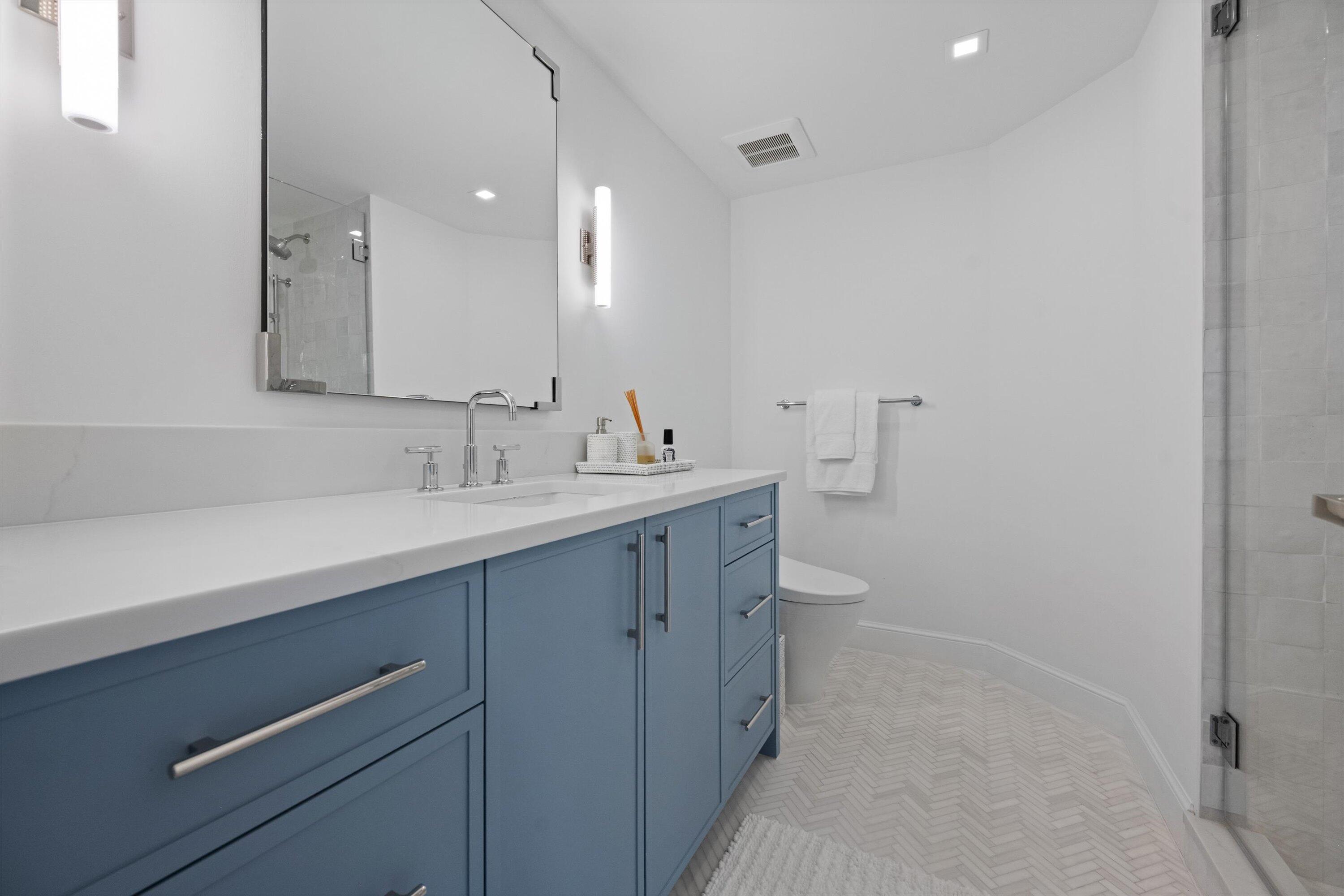 TWENTY SEVEN SEVENTY SOUTH OCEAN BOULEVARD COND DE - Residential