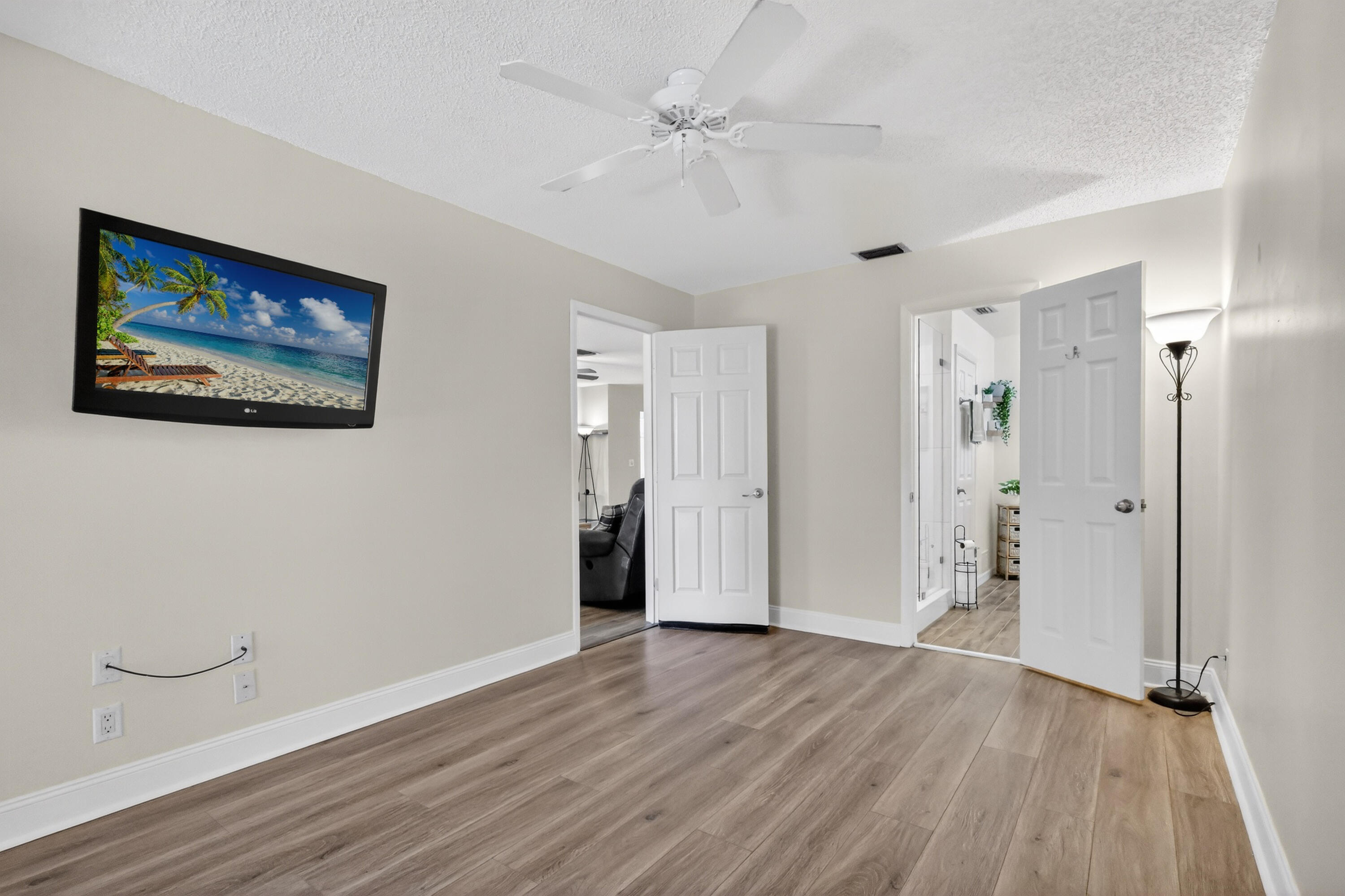 RAINBERRY LAKE PH IV-A - Residential