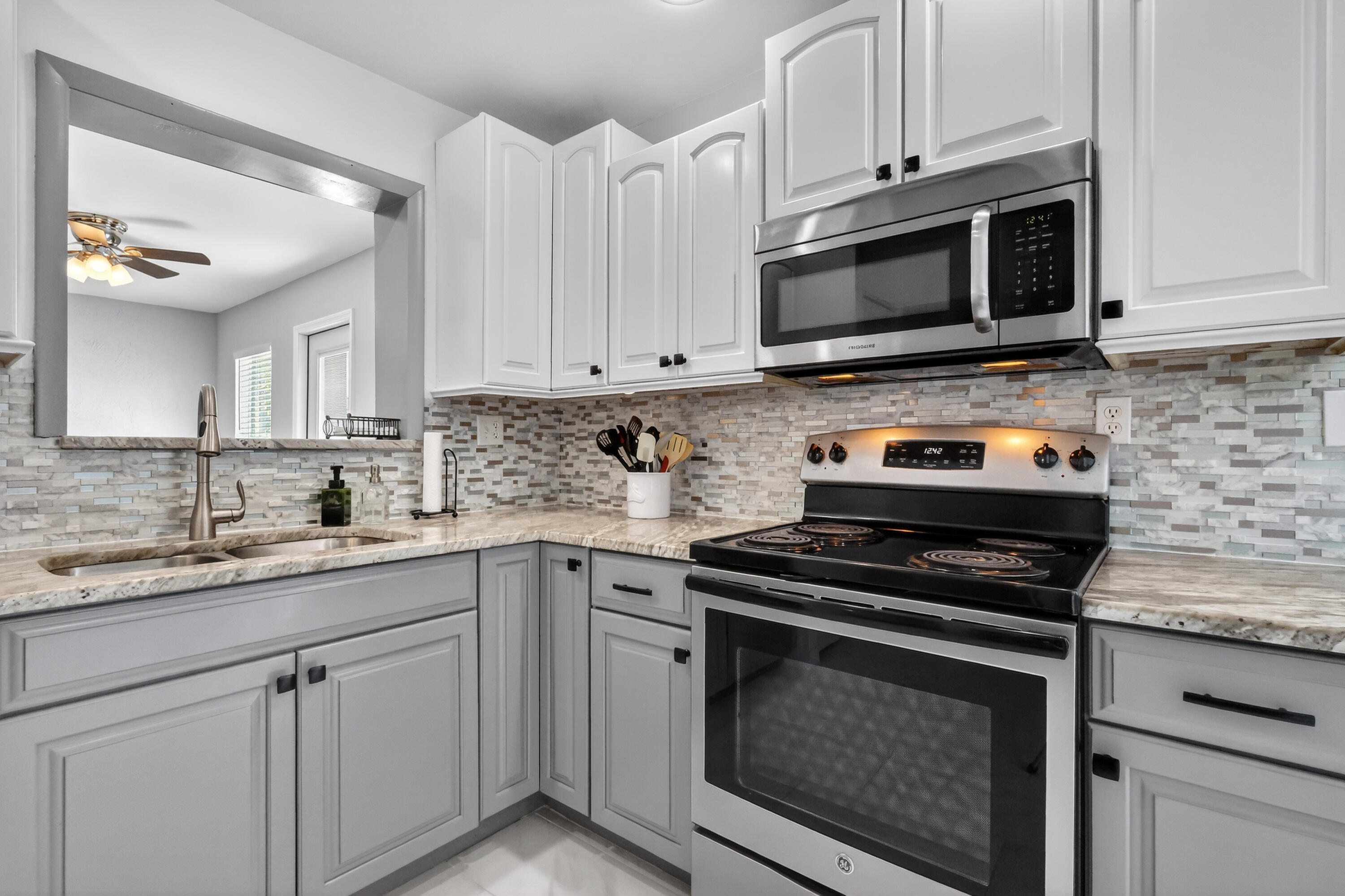 RAINBERRY LAKE PH IV-A - Residential