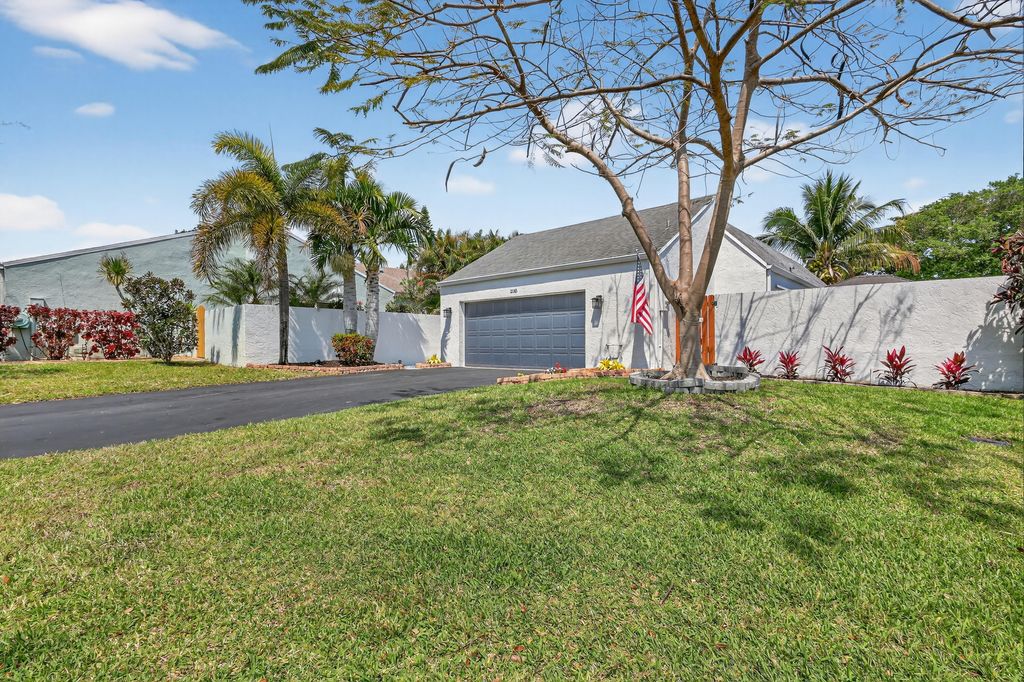 Photo of 2145 NW 10th Street, Delray Beach, FL 33445 (MLS # B26007550)