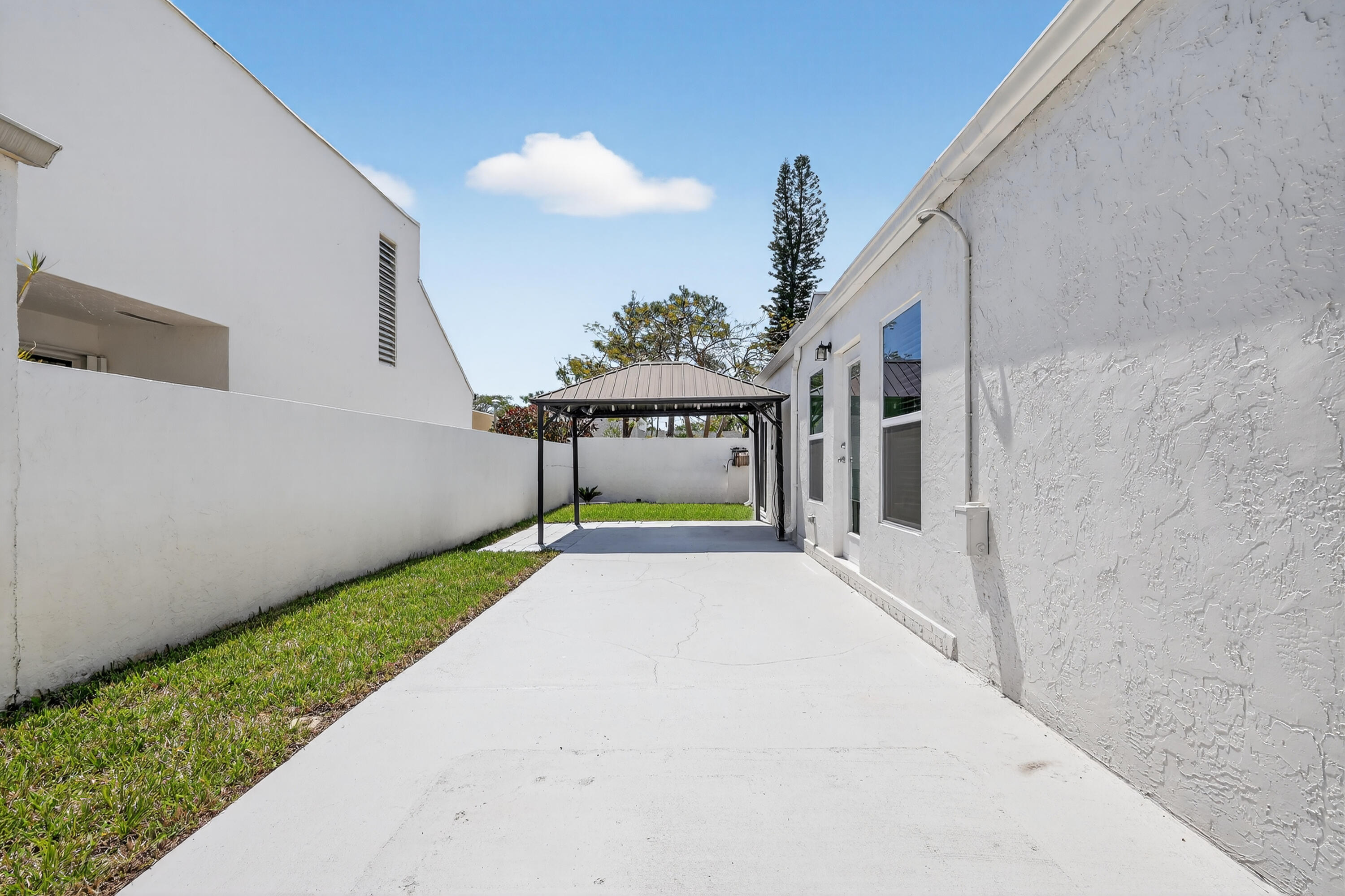 RAINBERRY LAKE PH IV-A - Residential