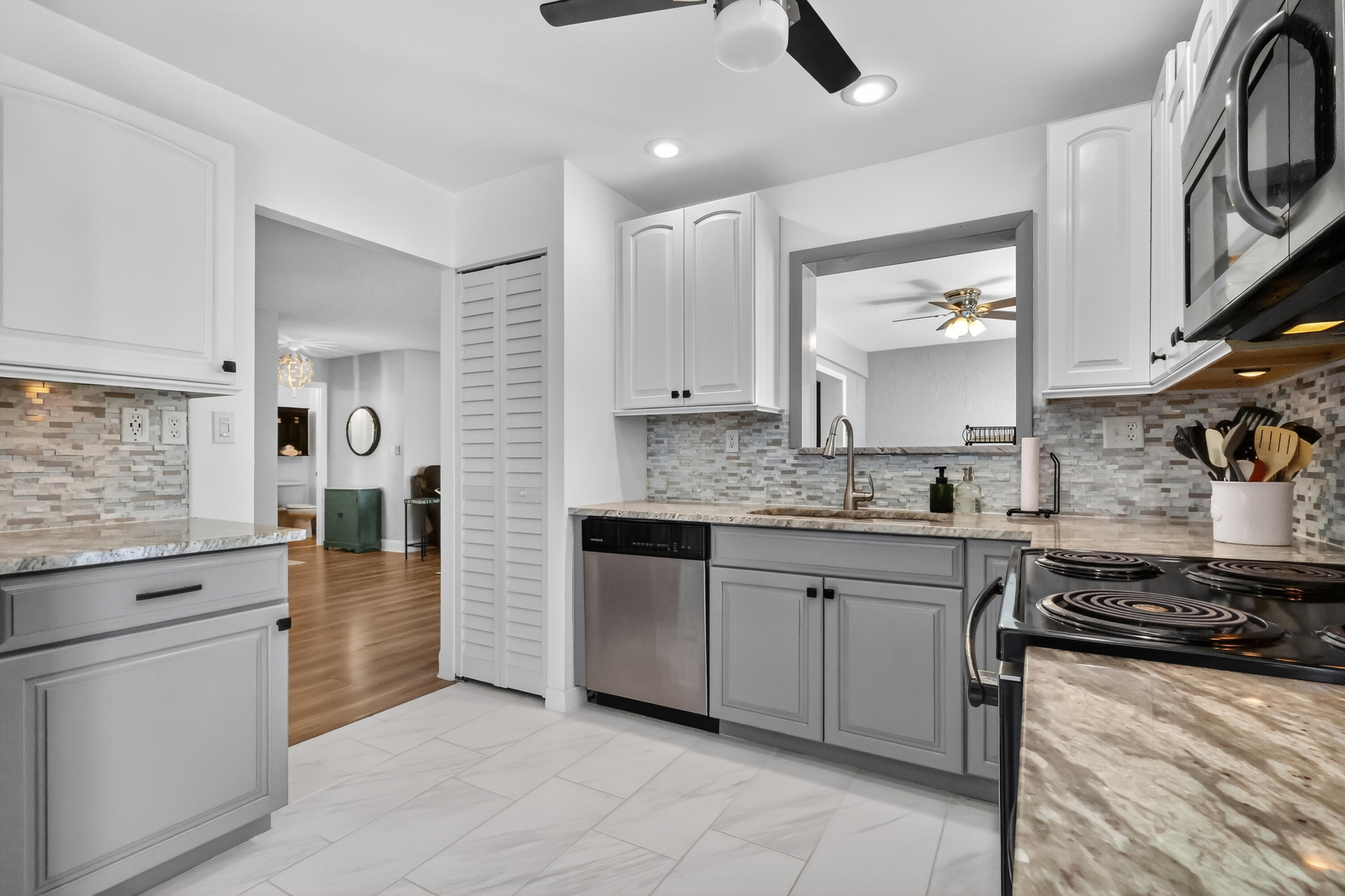 RAINBERRY LAKE PH IV-A - Residential