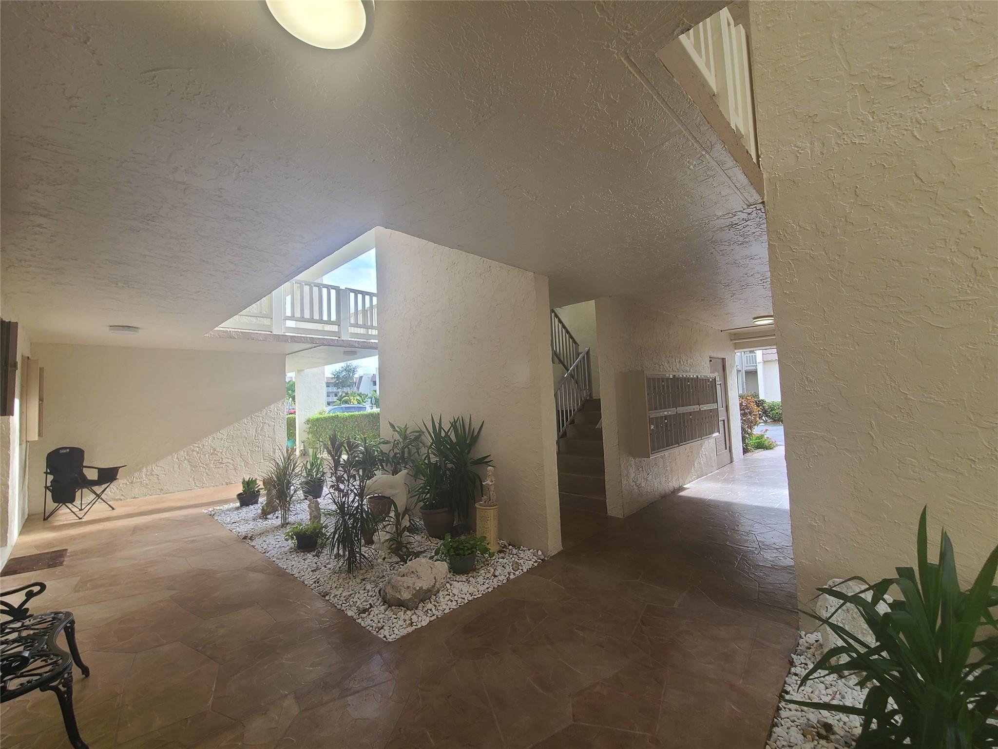 ROYAL PARK GARDENS - Residential