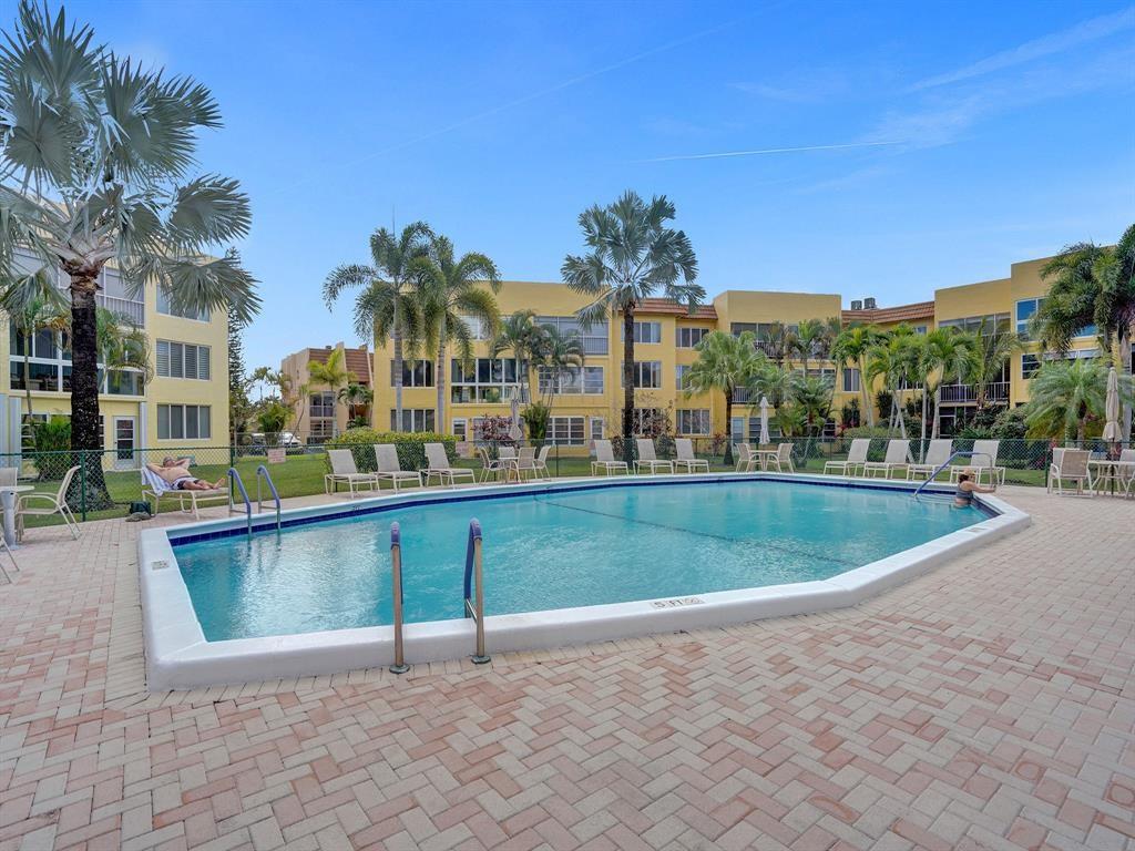 ROYAL PARK GARDENS - Residential